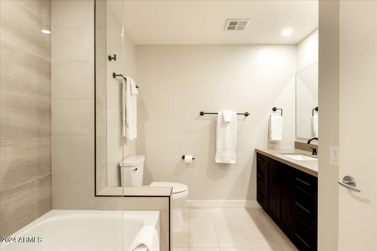 7141 E RANCHO VISTA Drive, 6012