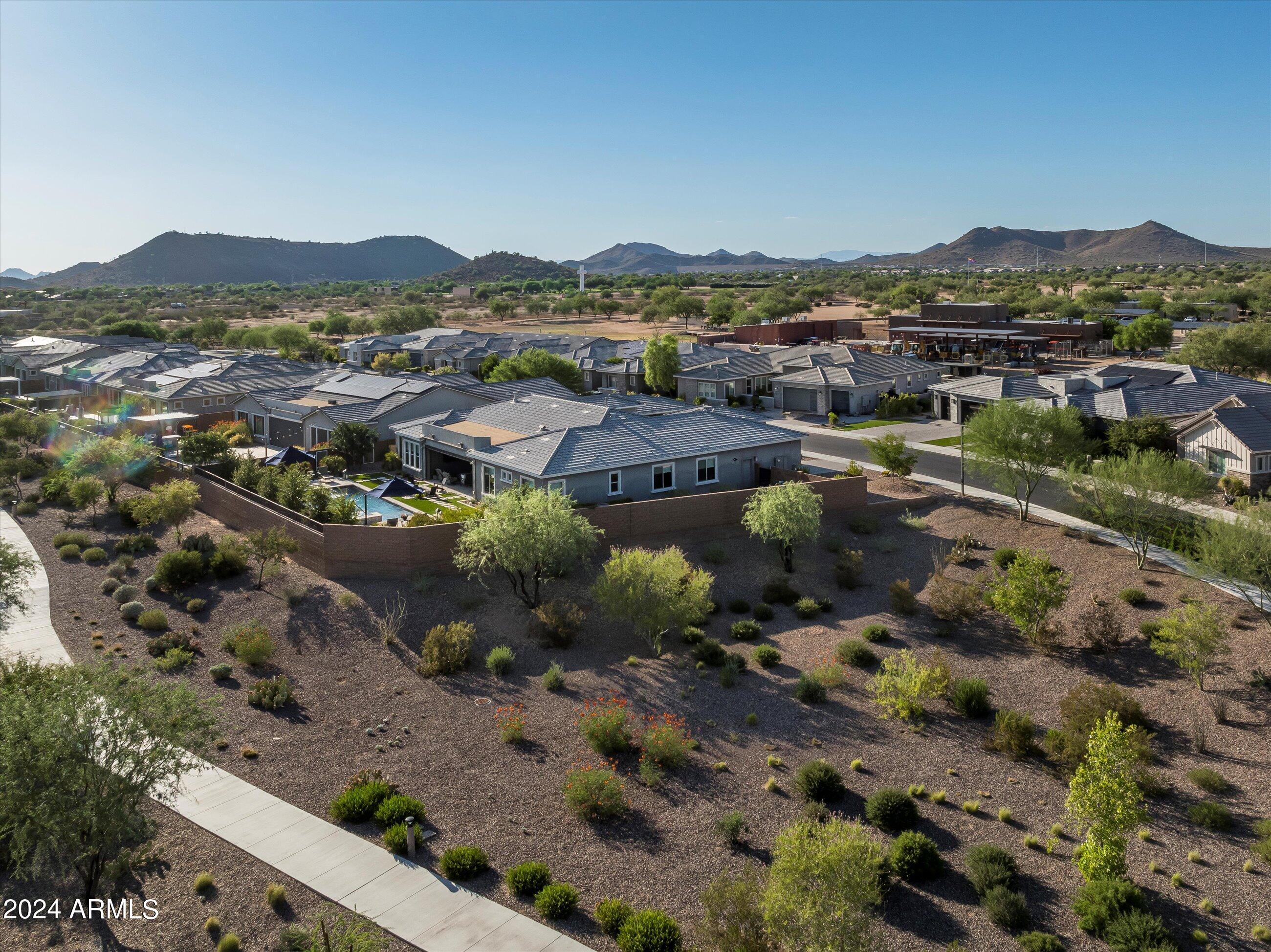 2869 E Cashman Drive