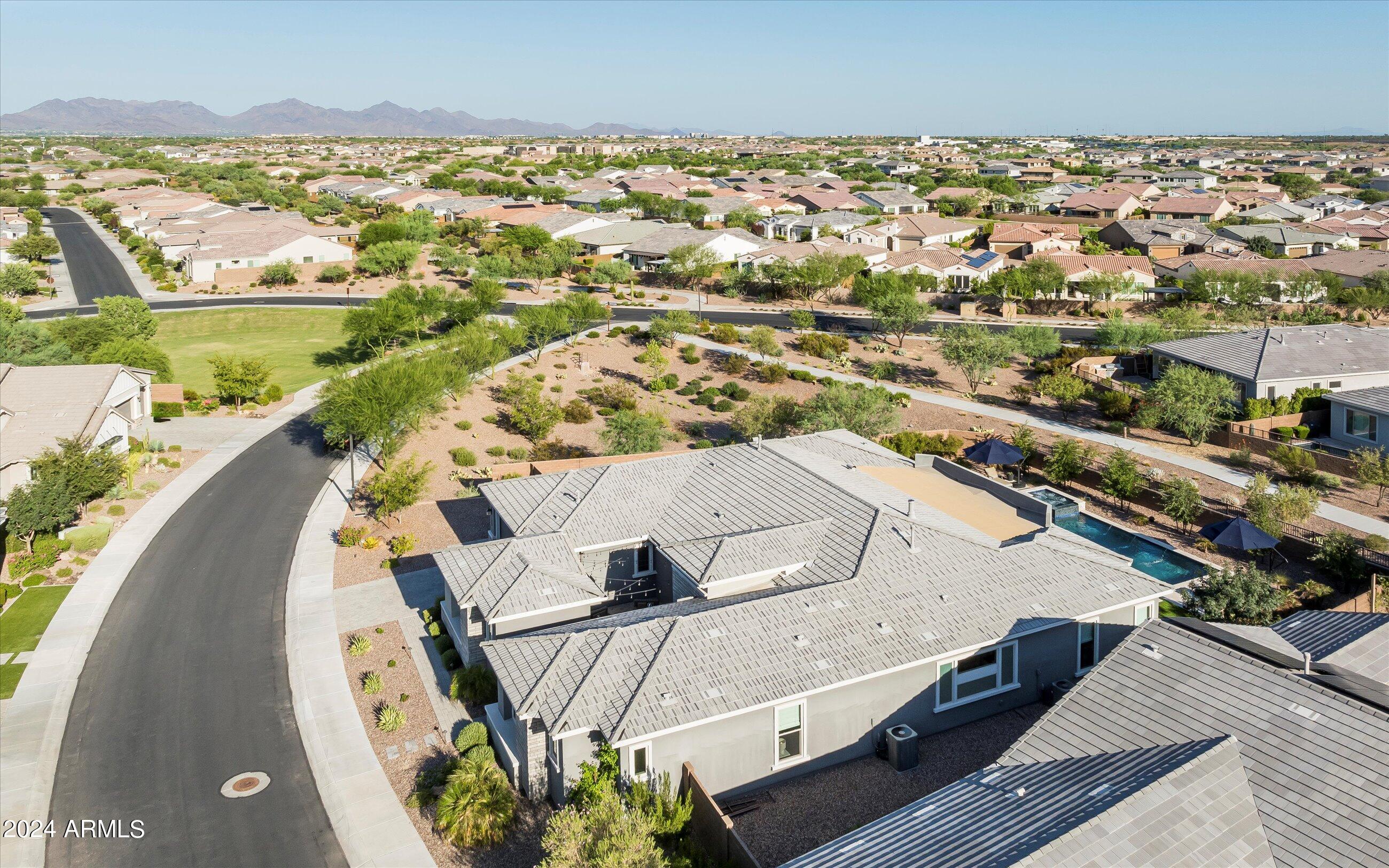 2869 E Cashman Drive