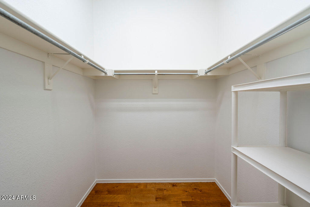 5028 E ROY ROGERS Road