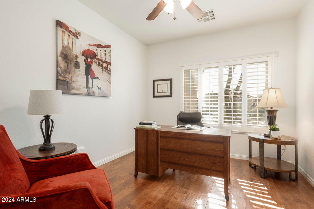 5028 E ROY ROGERS Road