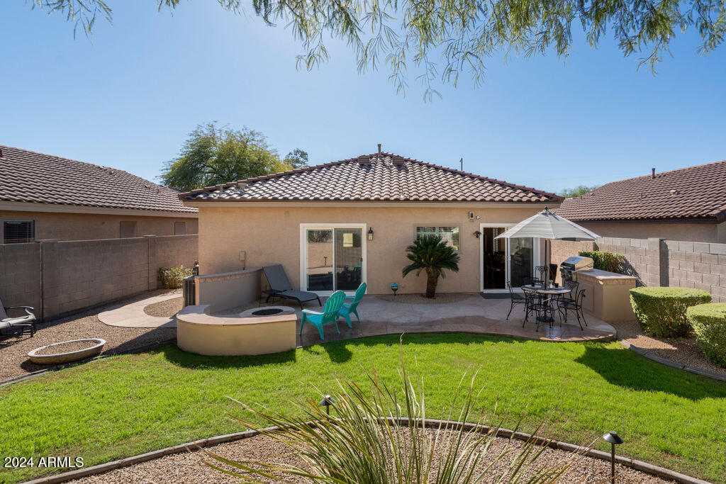 5028 E ROY ROGERS Road