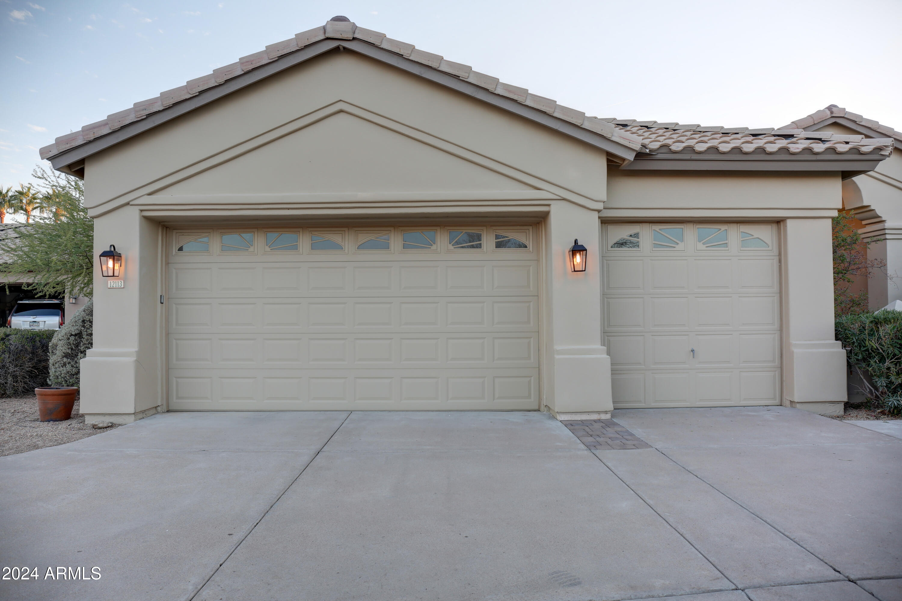 12113 E SAHUARO Drive