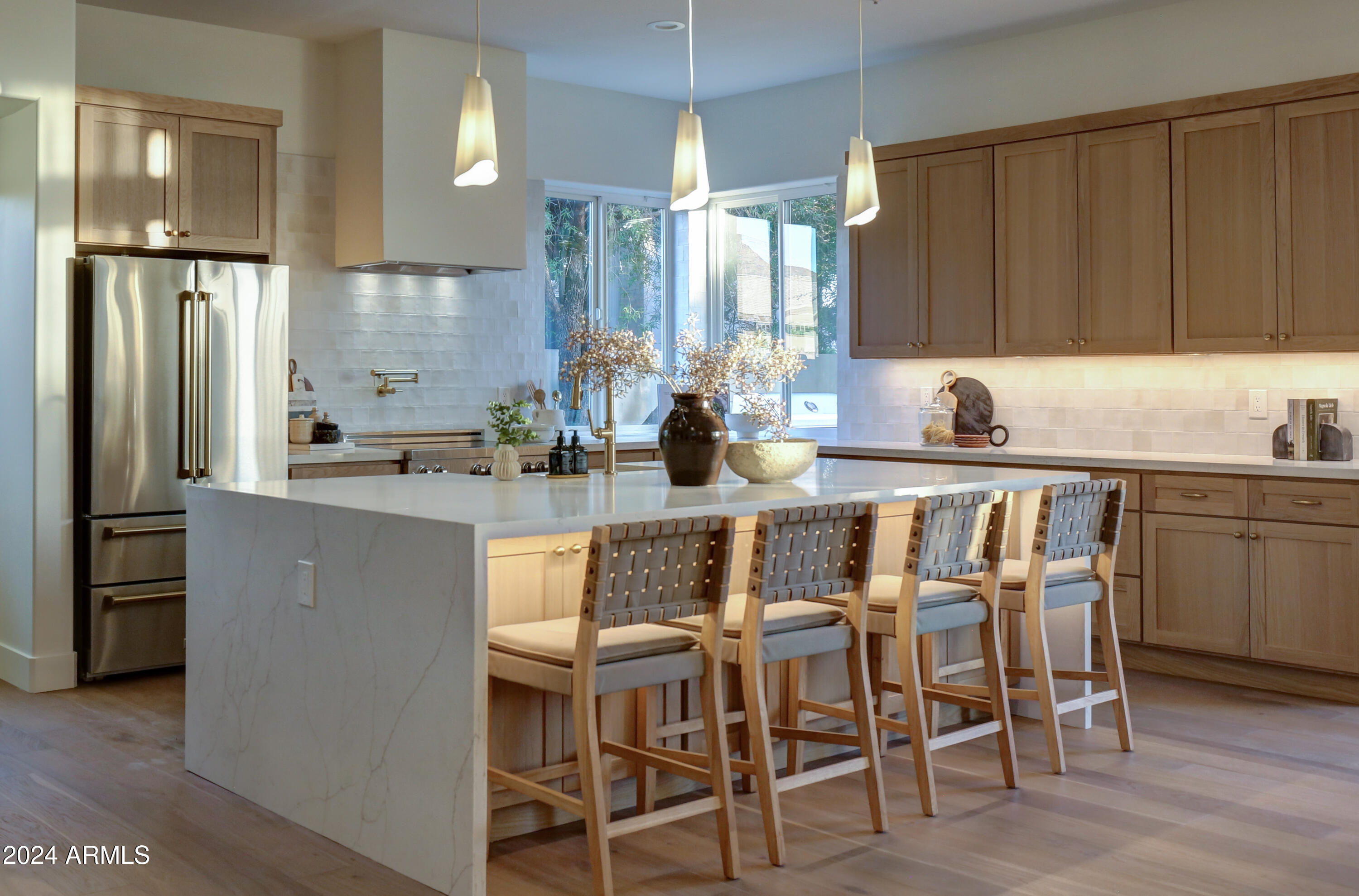 12113 E SAHUARO Drive