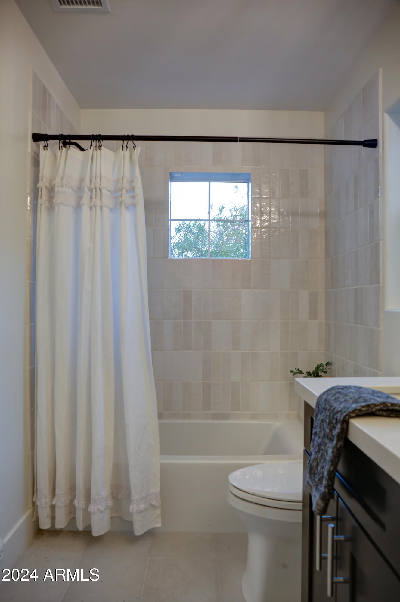 12113 E SAHUARO Drive