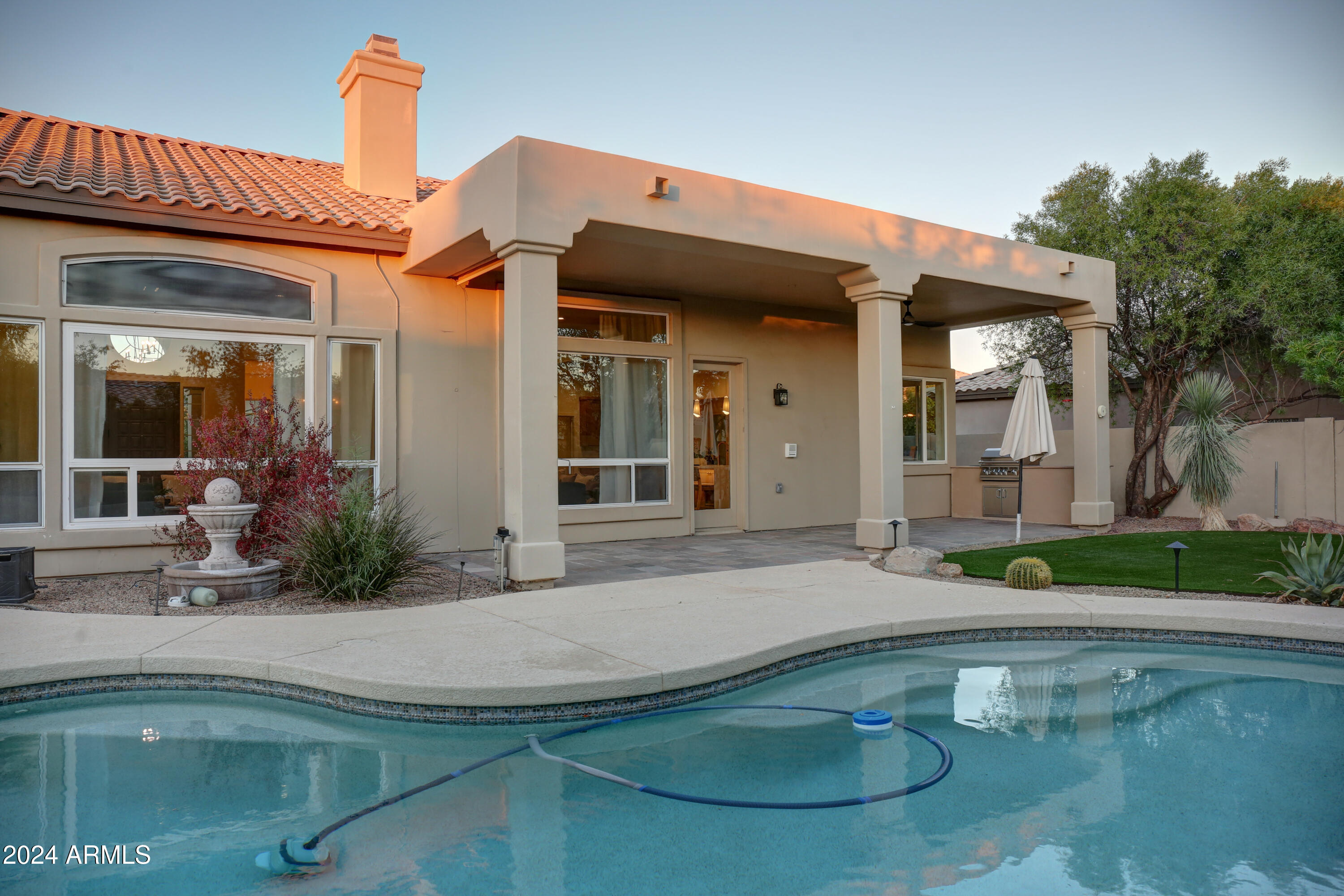 12113 E SAHUARO Drive