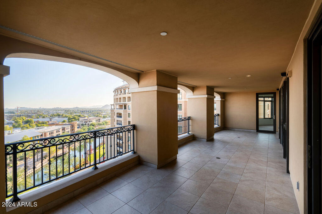 7181 E CAMELBACK Road, 1106