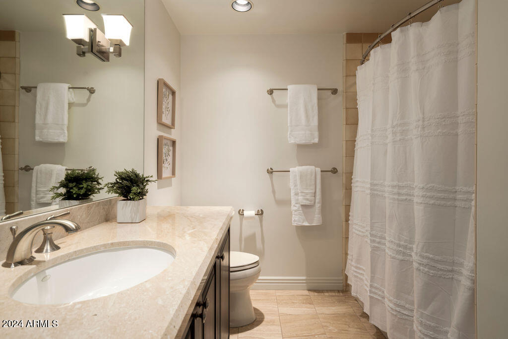 7181 E CAMELBACK Road, 1106