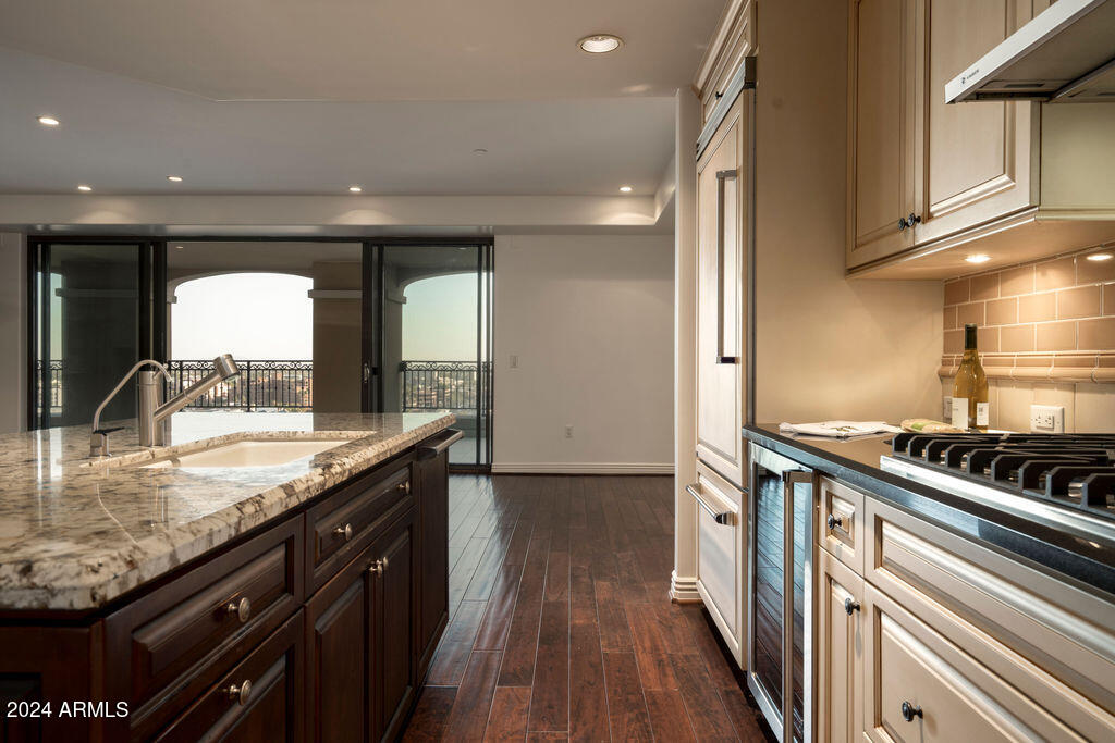 7181 E CAMELBACK Road, 1106