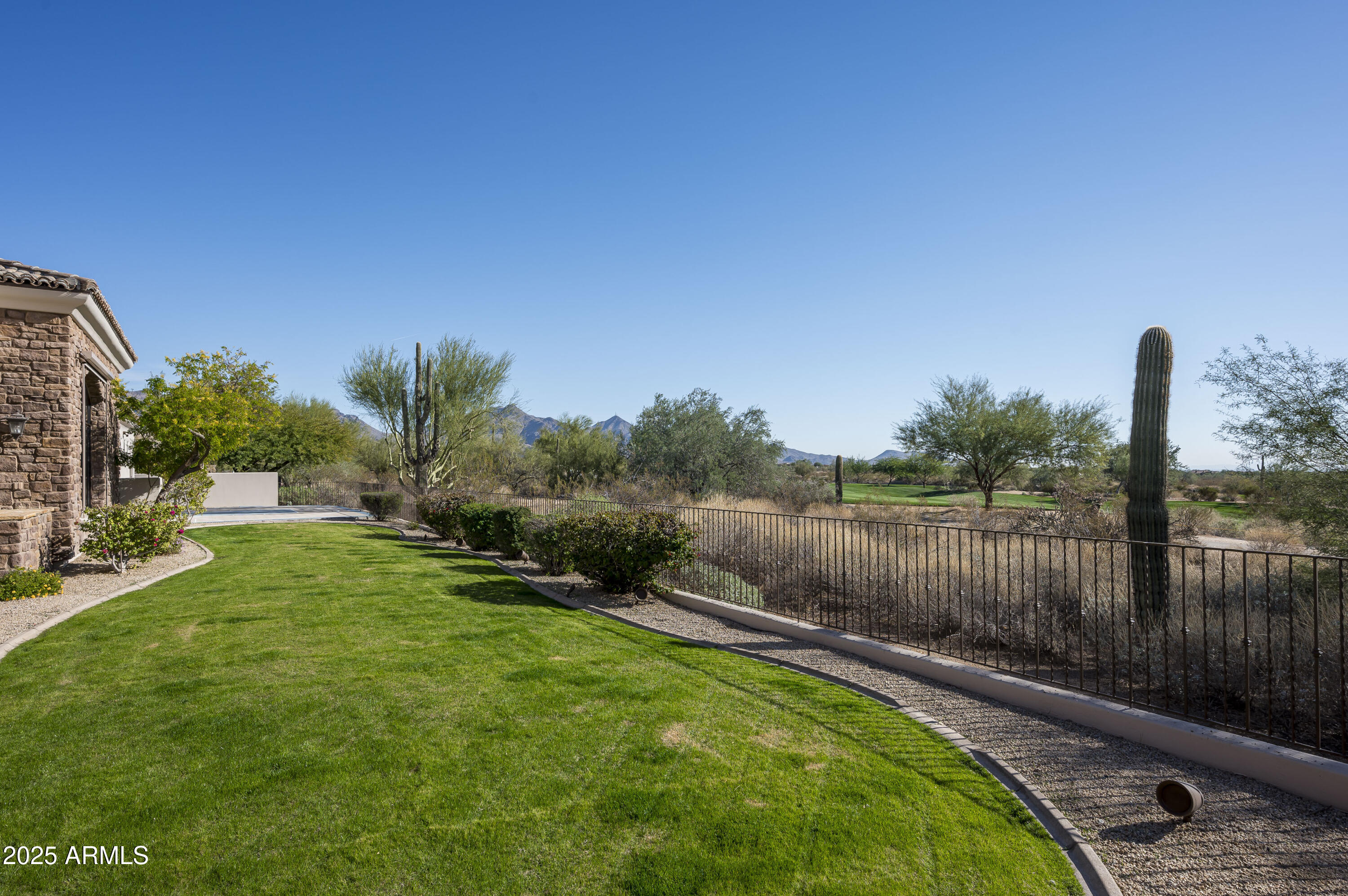 8567 E OVERLOOK Drive