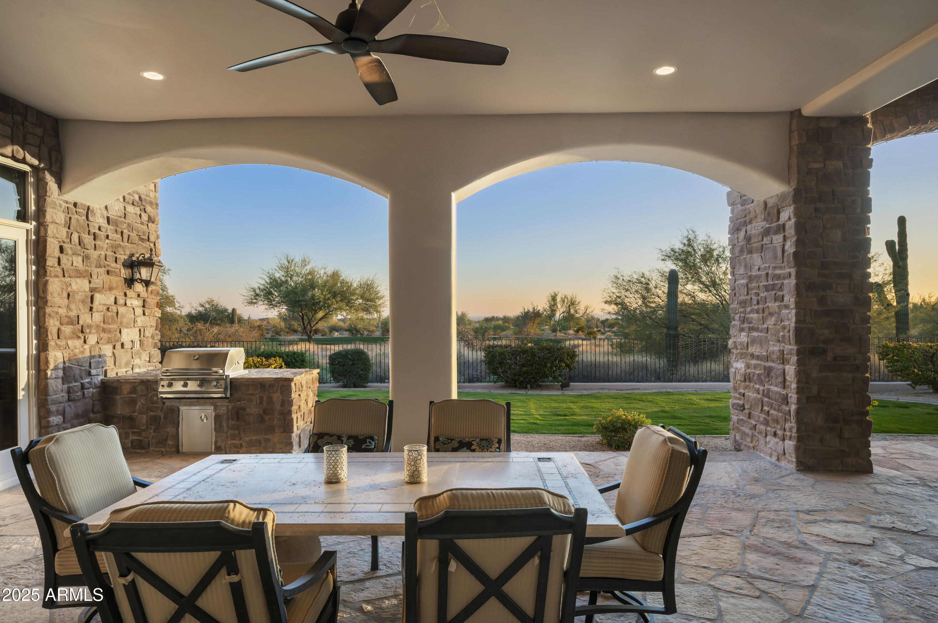8567 E OVERLOOK Drive