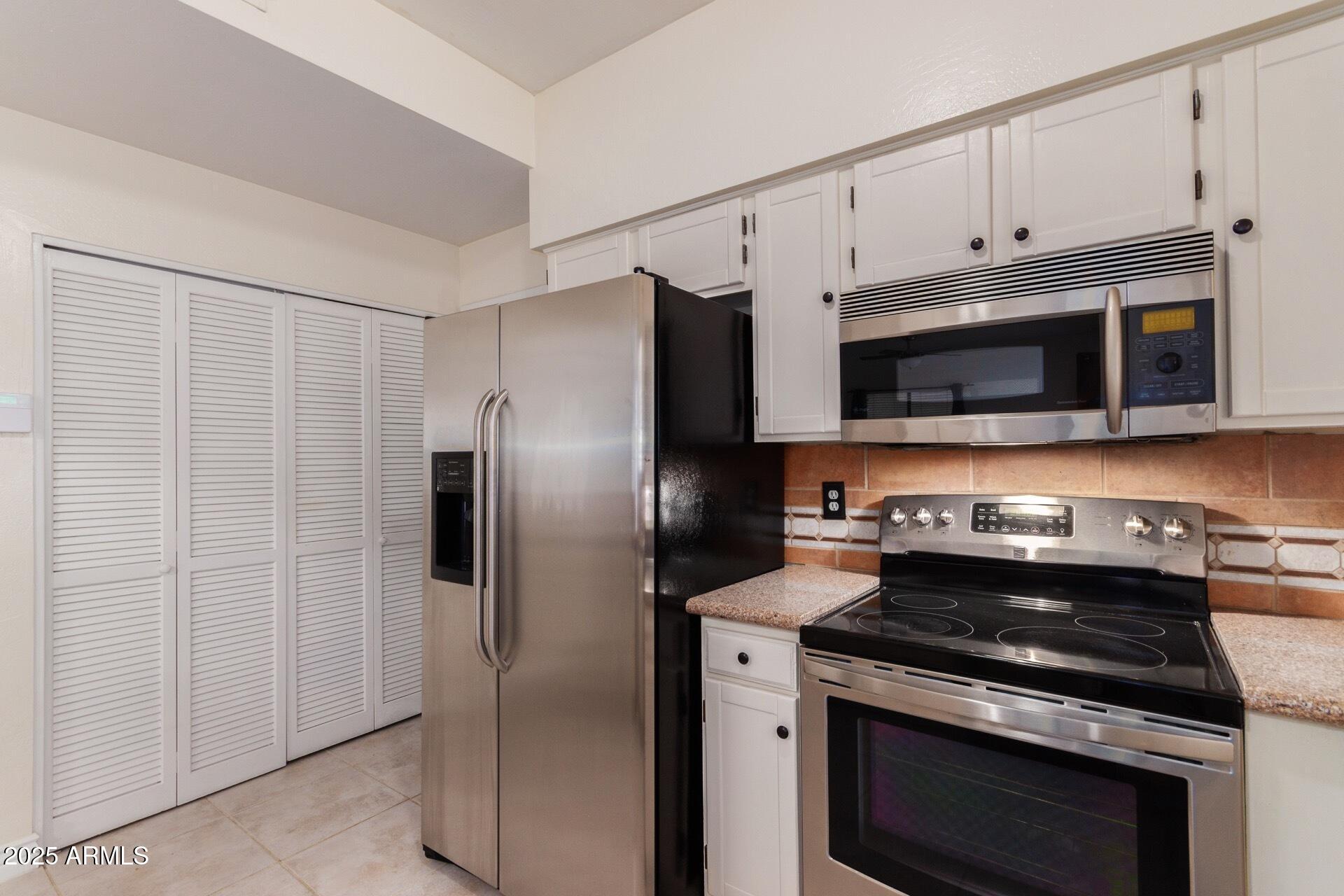 1333 N BRITTANY Lane