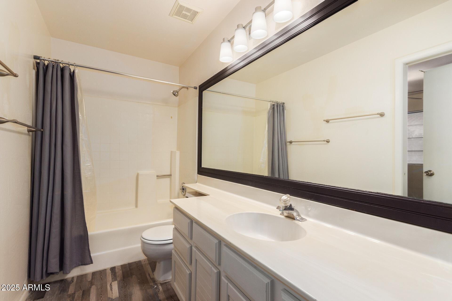 1333 N BRITTANY Lane