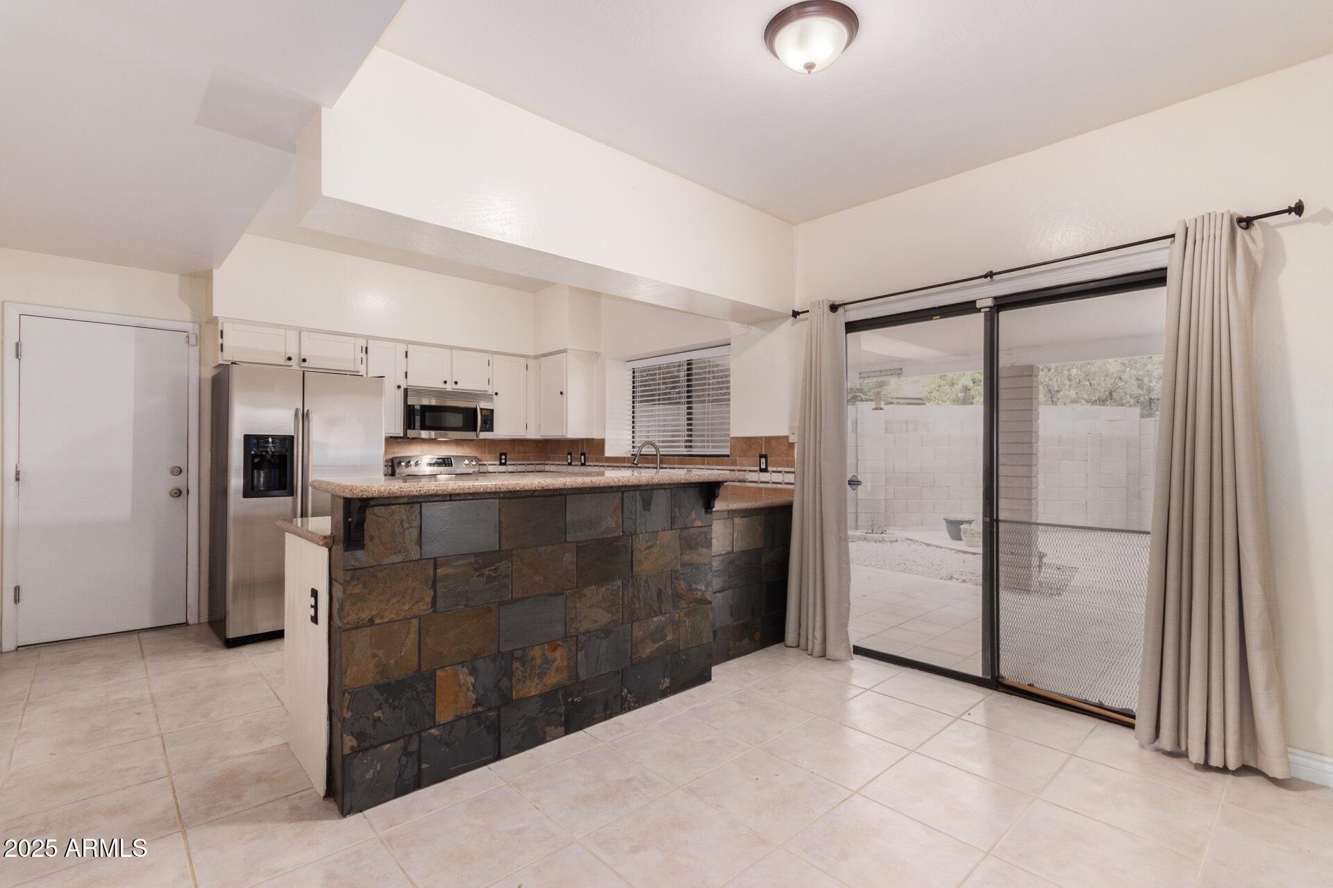 1333 N BRITTANY Lane