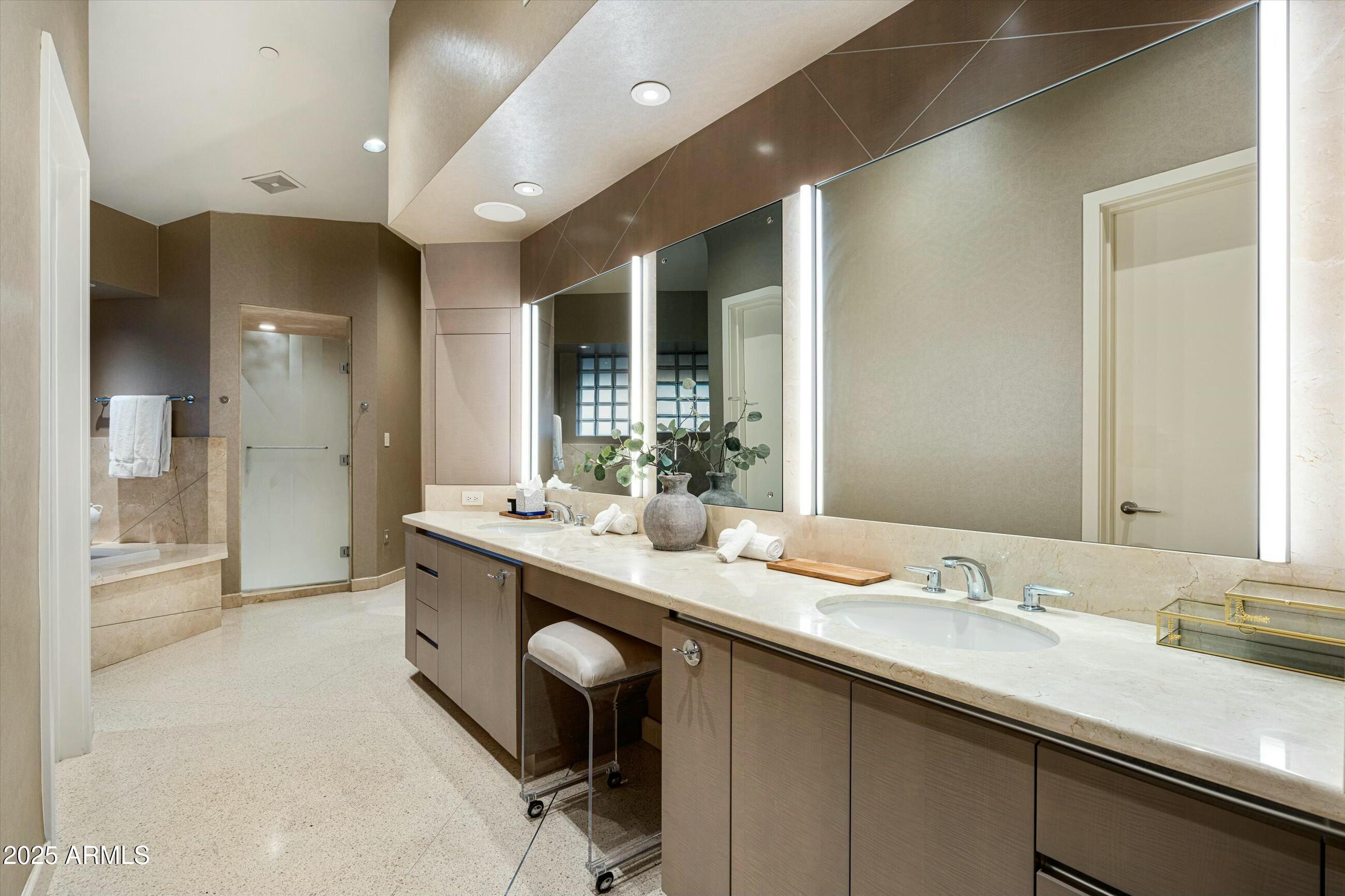 9151 N KOBER Road, Paradise Valley