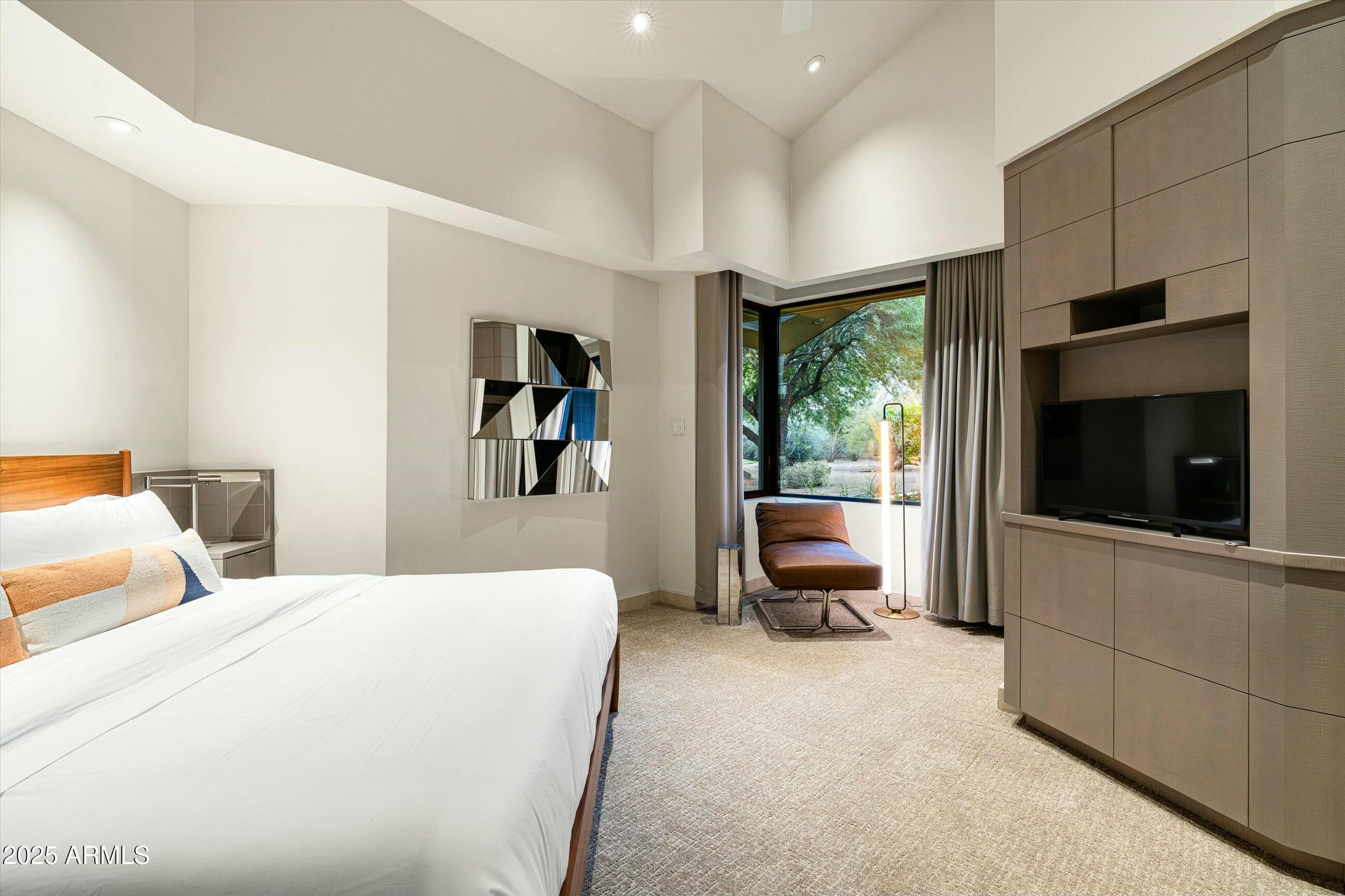 9151 N KOBER Road, Paradise Valley
