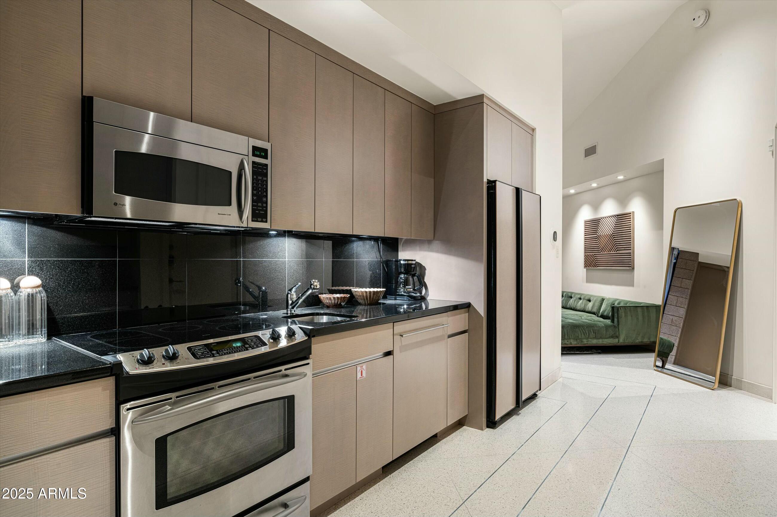 9151 N KOBER Road, Paradise Valley