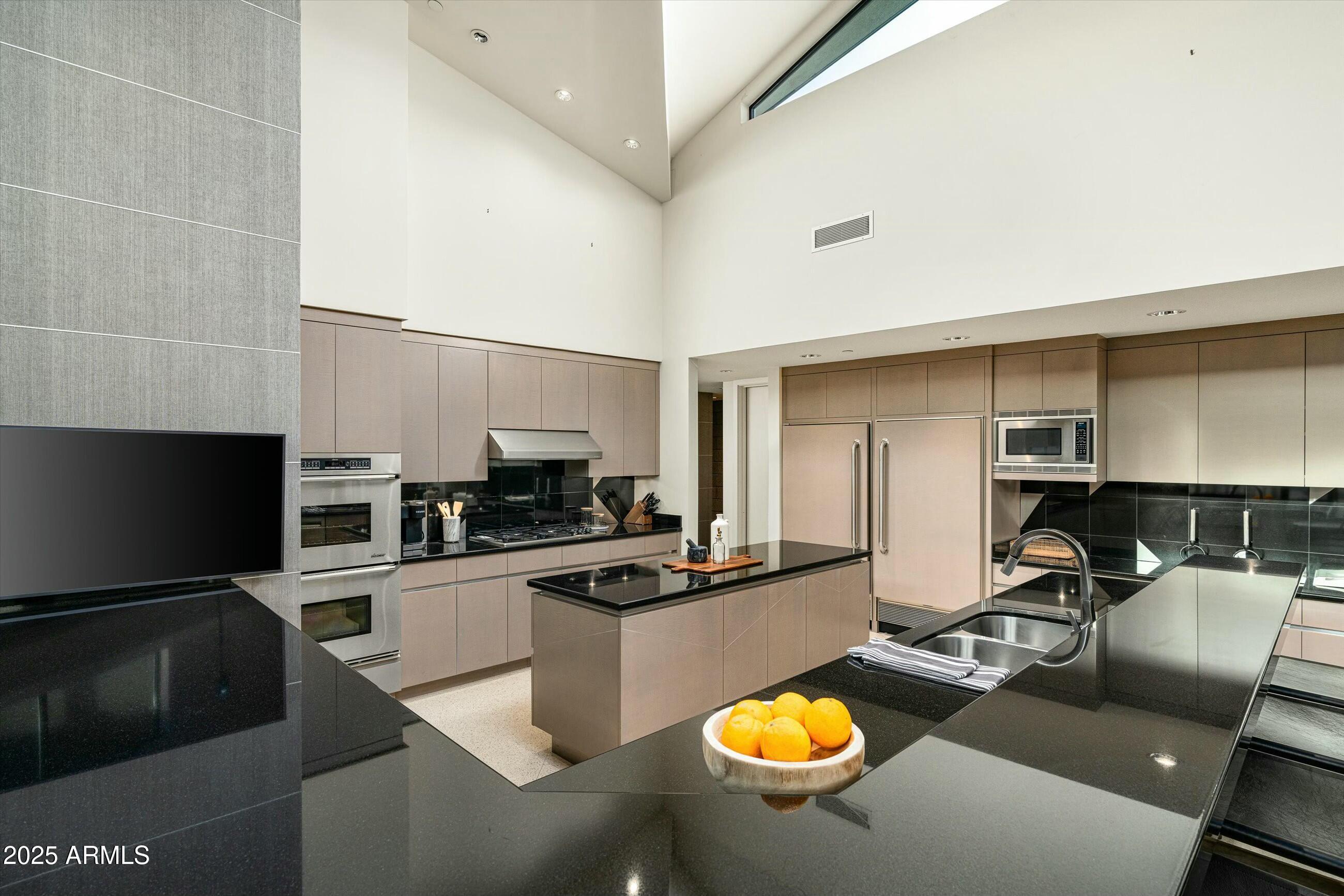9151 N KOBER Road, Paradise Valley