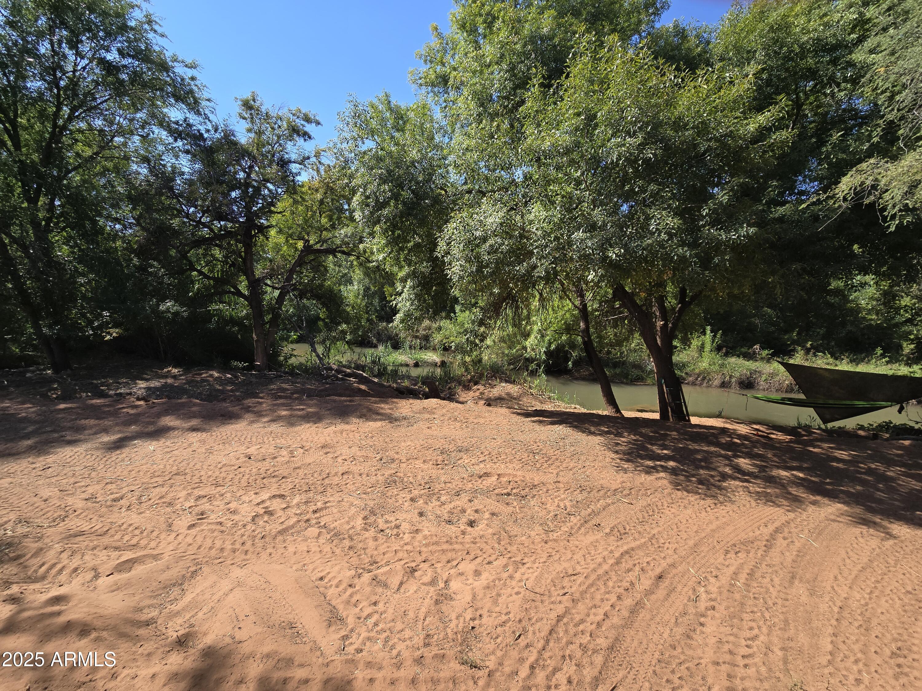 90 S COUNTRY VIEW Lane