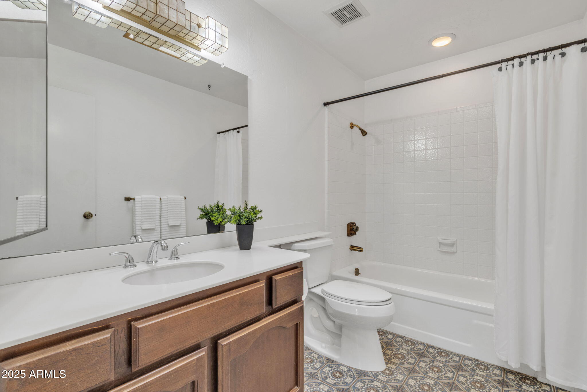 8420 E SAN CANDIDO Drive