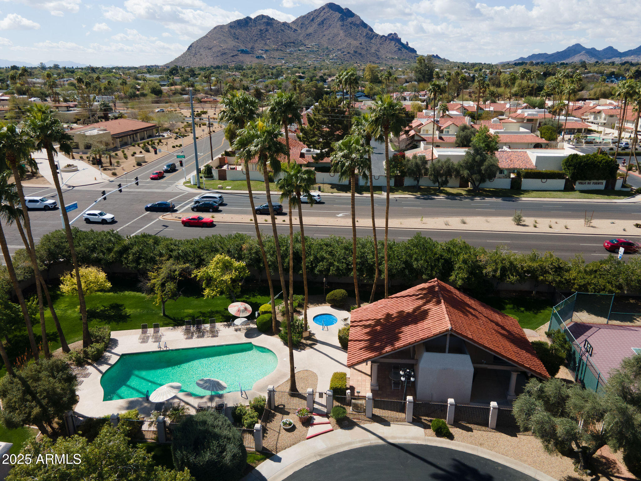 7220 E BUENA TERRA Way