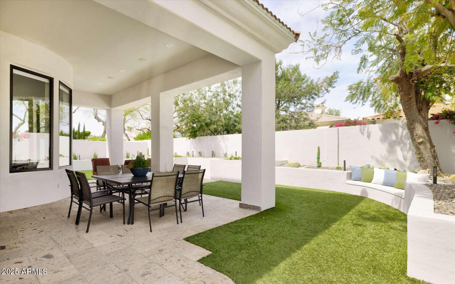 7670 E SIERRA VISTA Drive