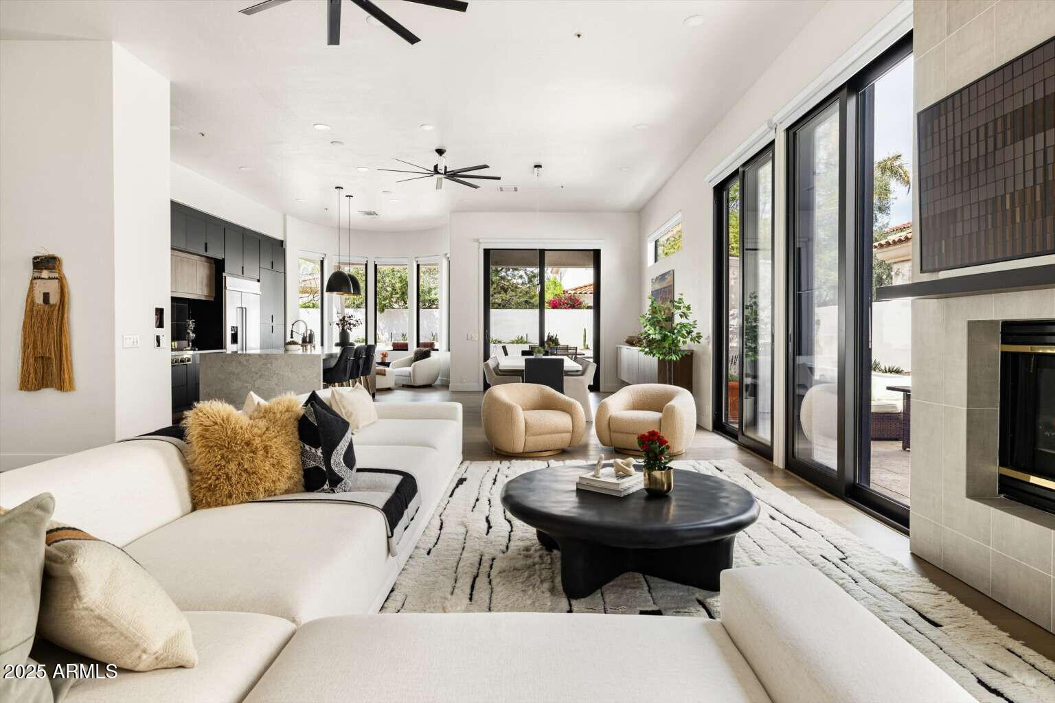 7670 E SIERRA VISTA Drive