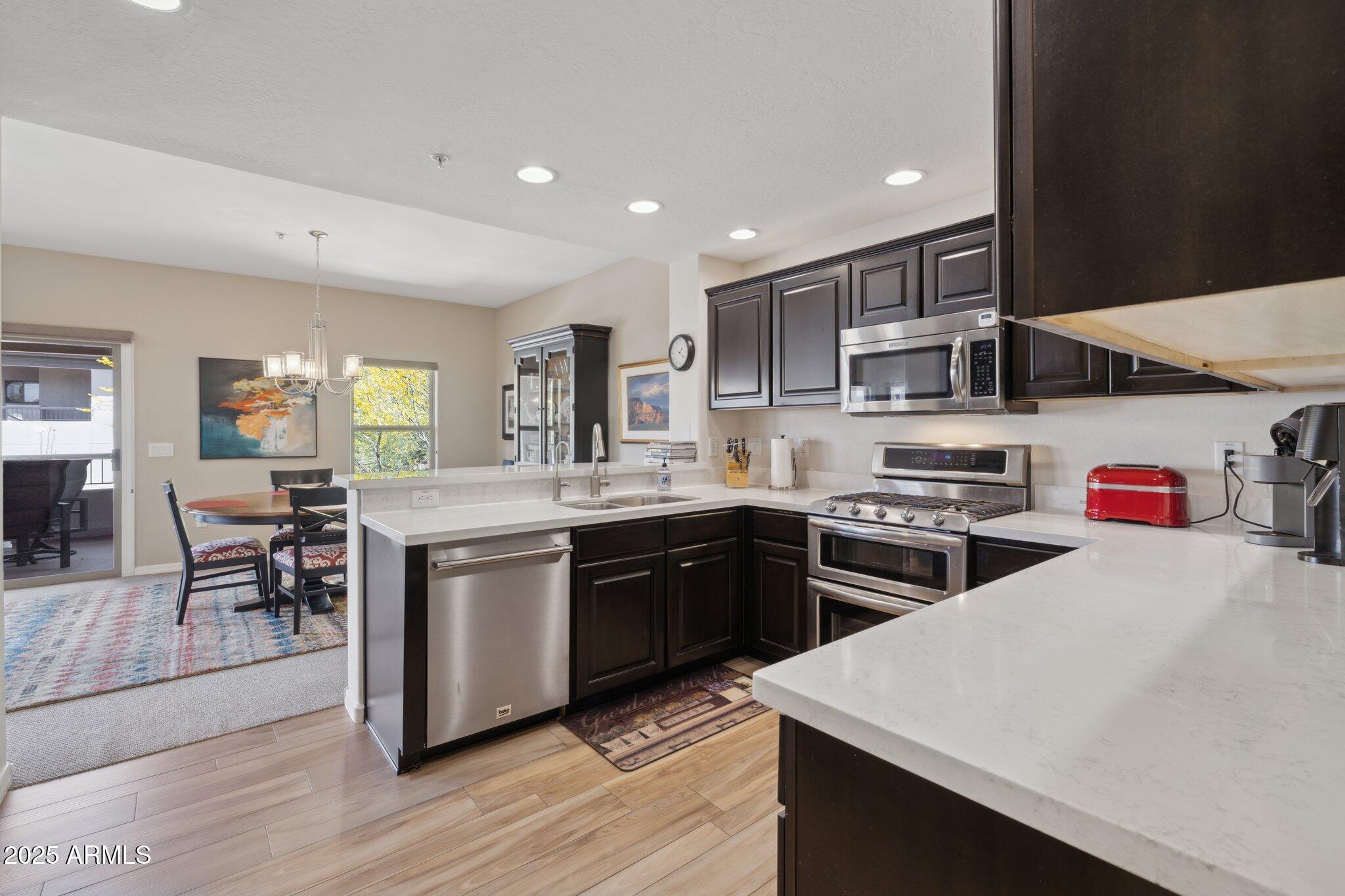 20121 N 76th Street 2061