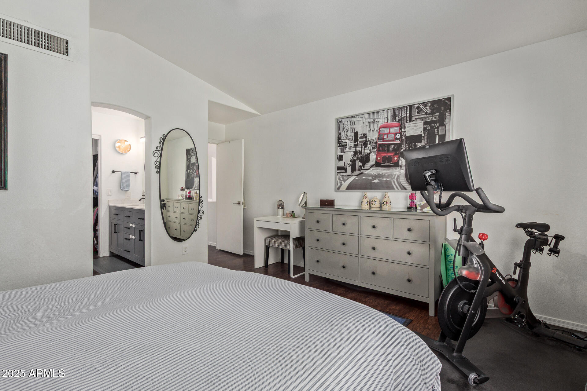 3222 E CORTEZ Street