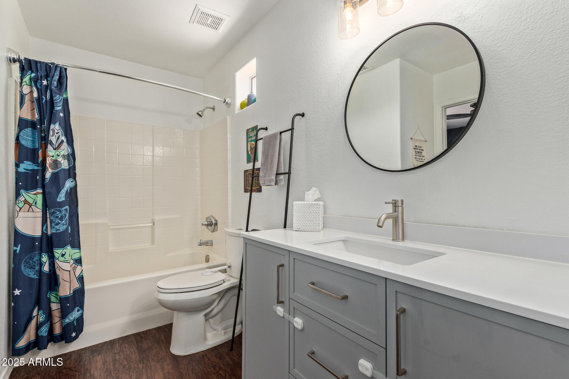 3222 E CORTEZ Street