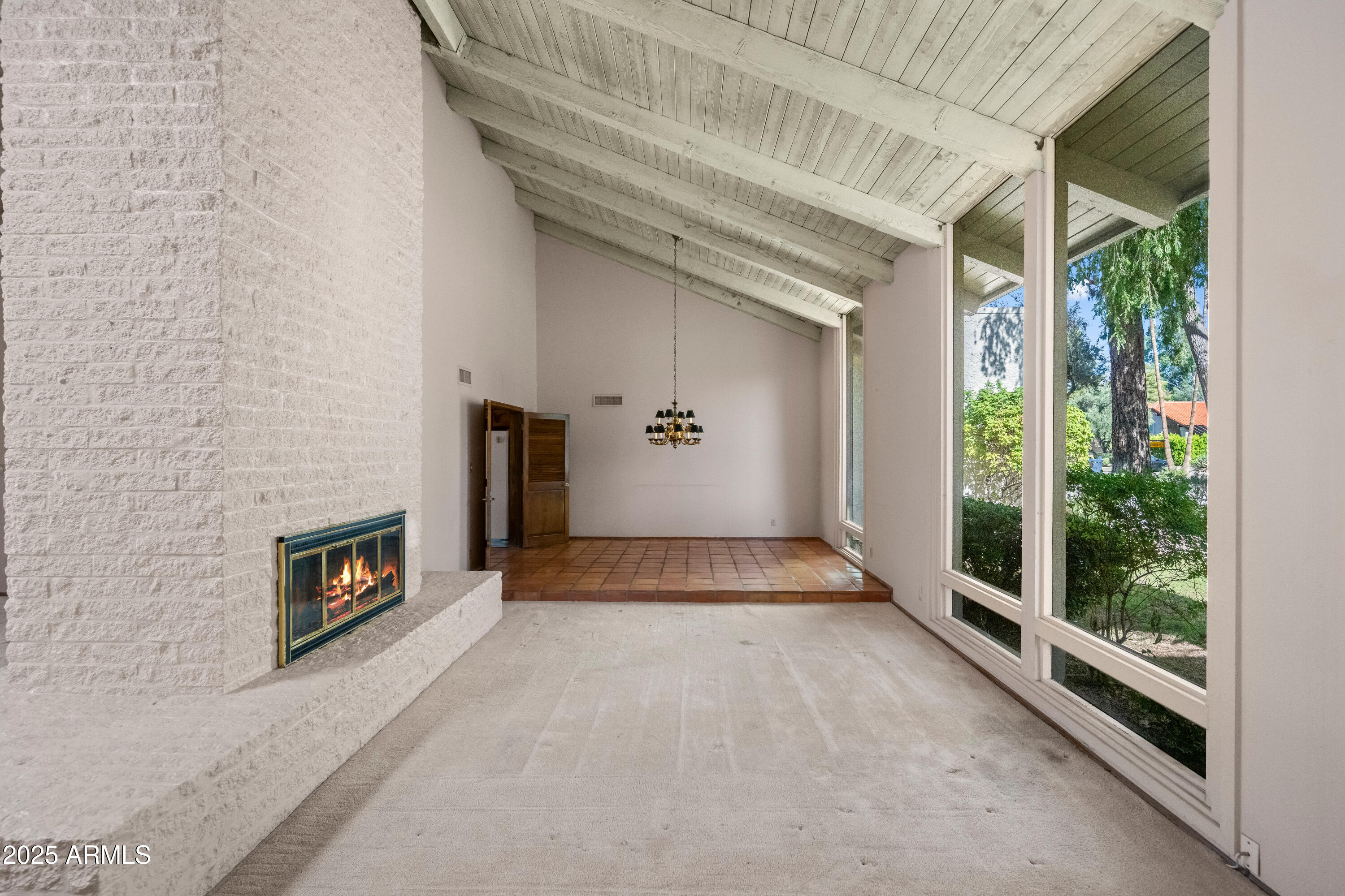 8613 E APPALOOSA Trail