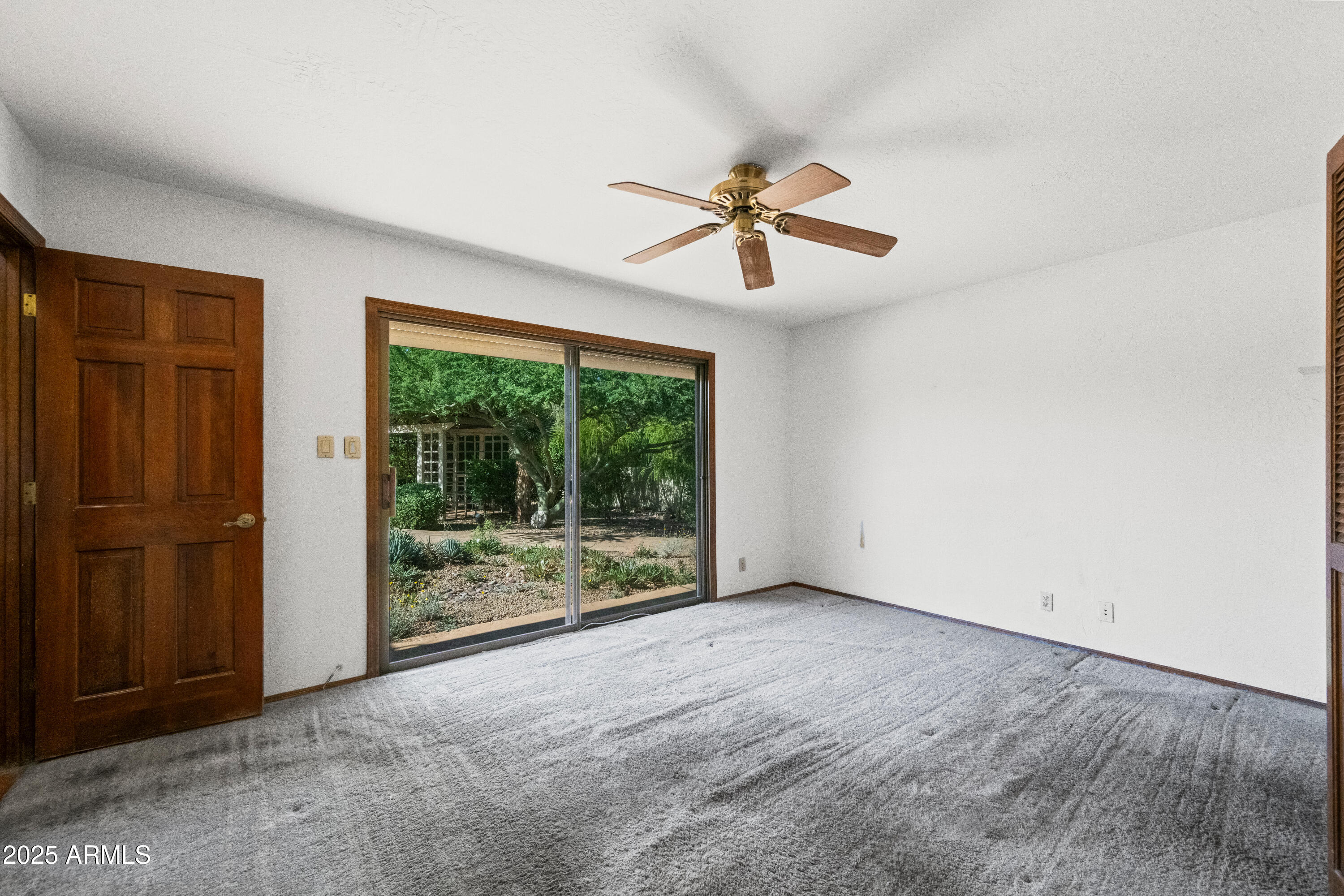 8613 E APPALOOSA Trail