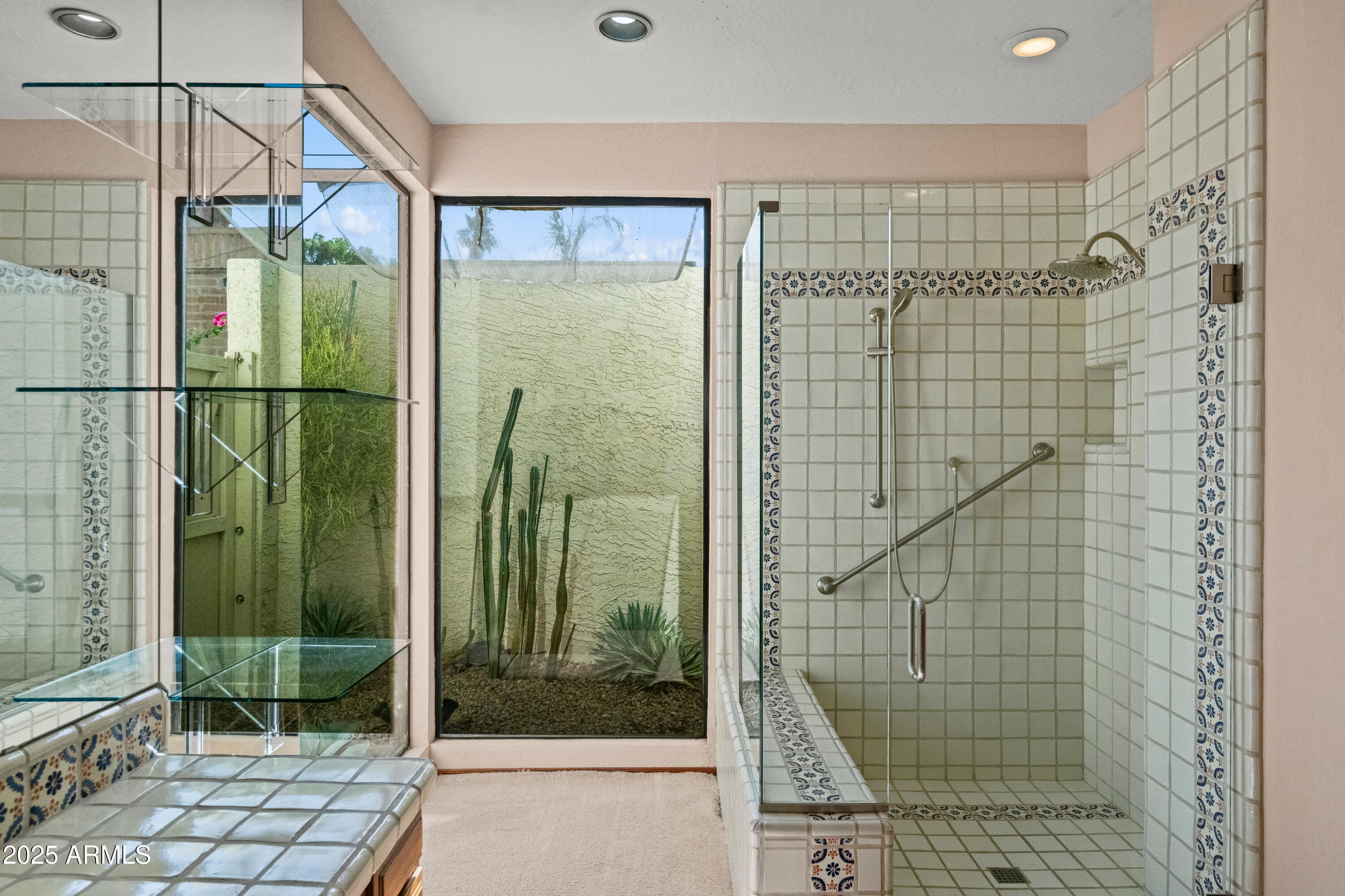 8613 E APPALOOSA Trail