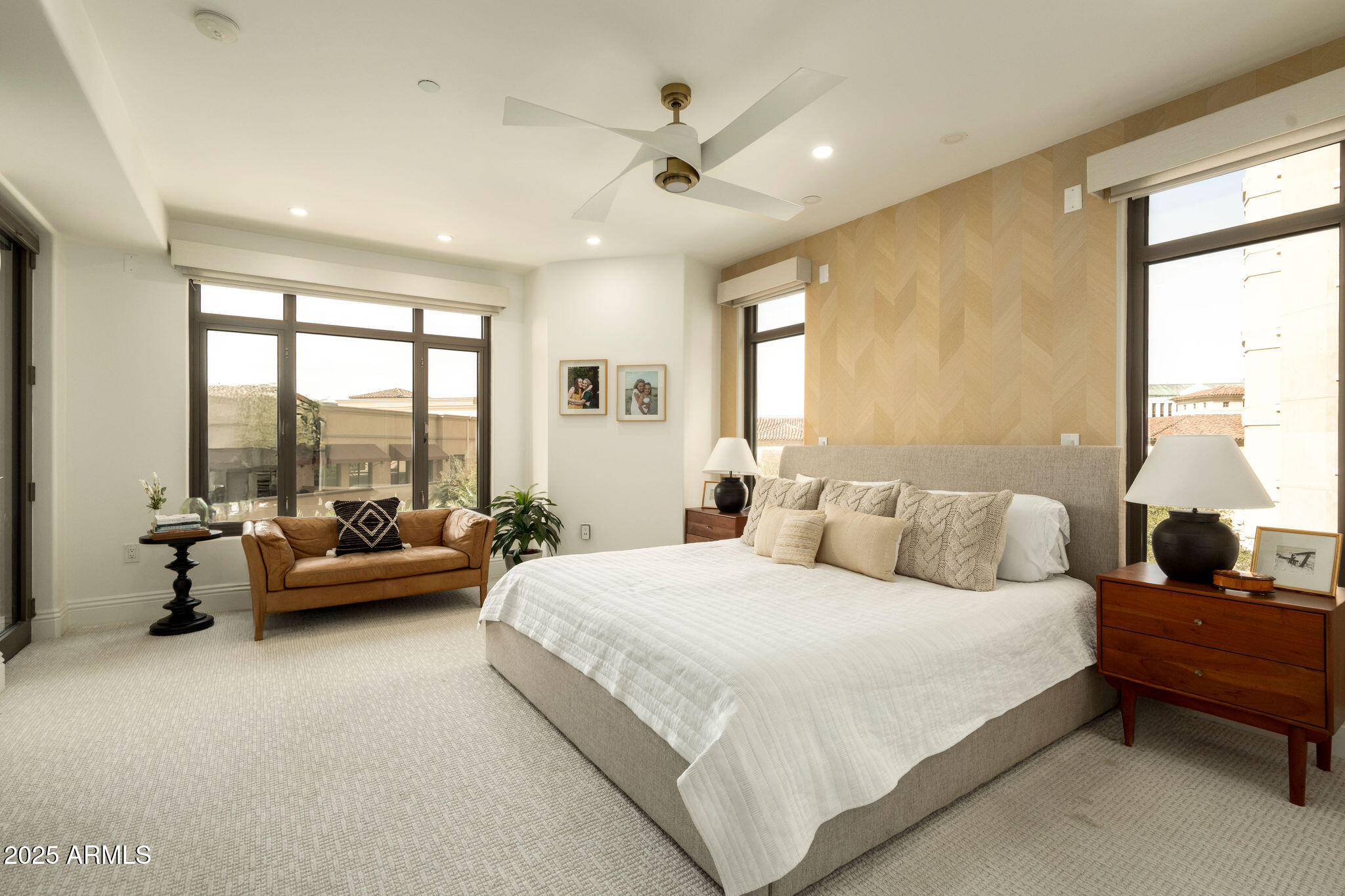 7175 E CAMELBACK Road, 401