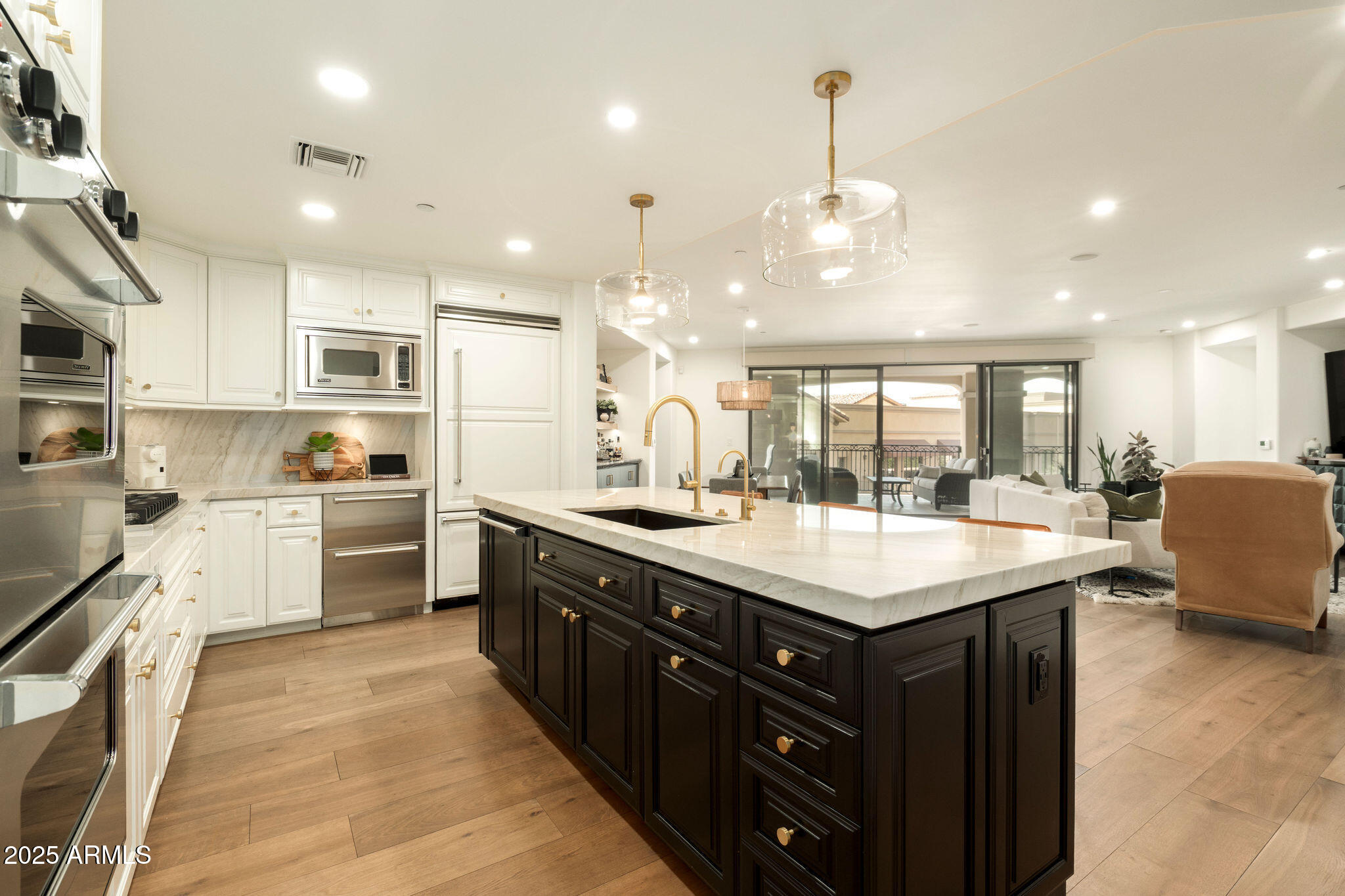 7175 E CAMELBACK Road, 401