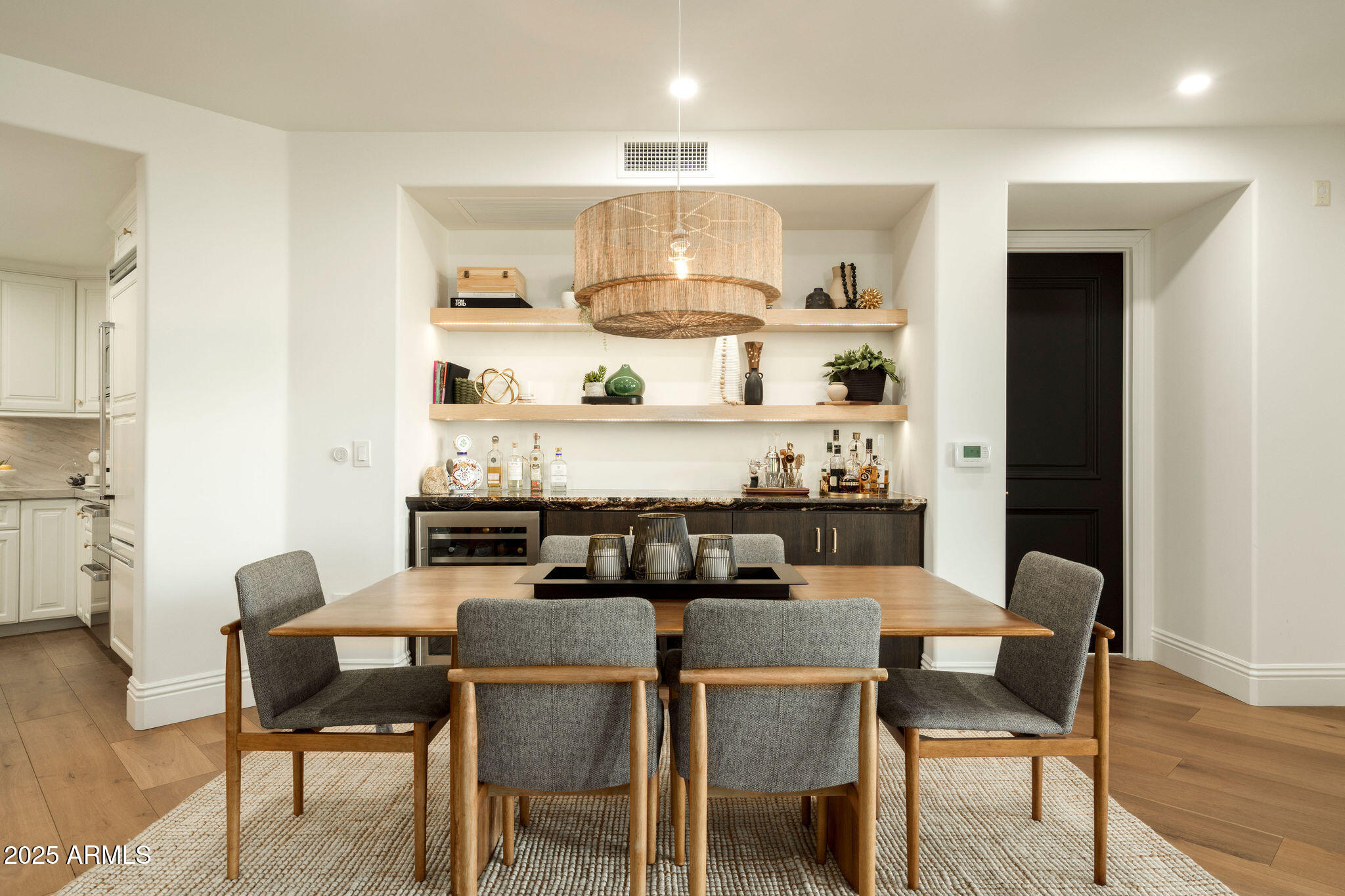 7175 E CAMELBACK Road, 401