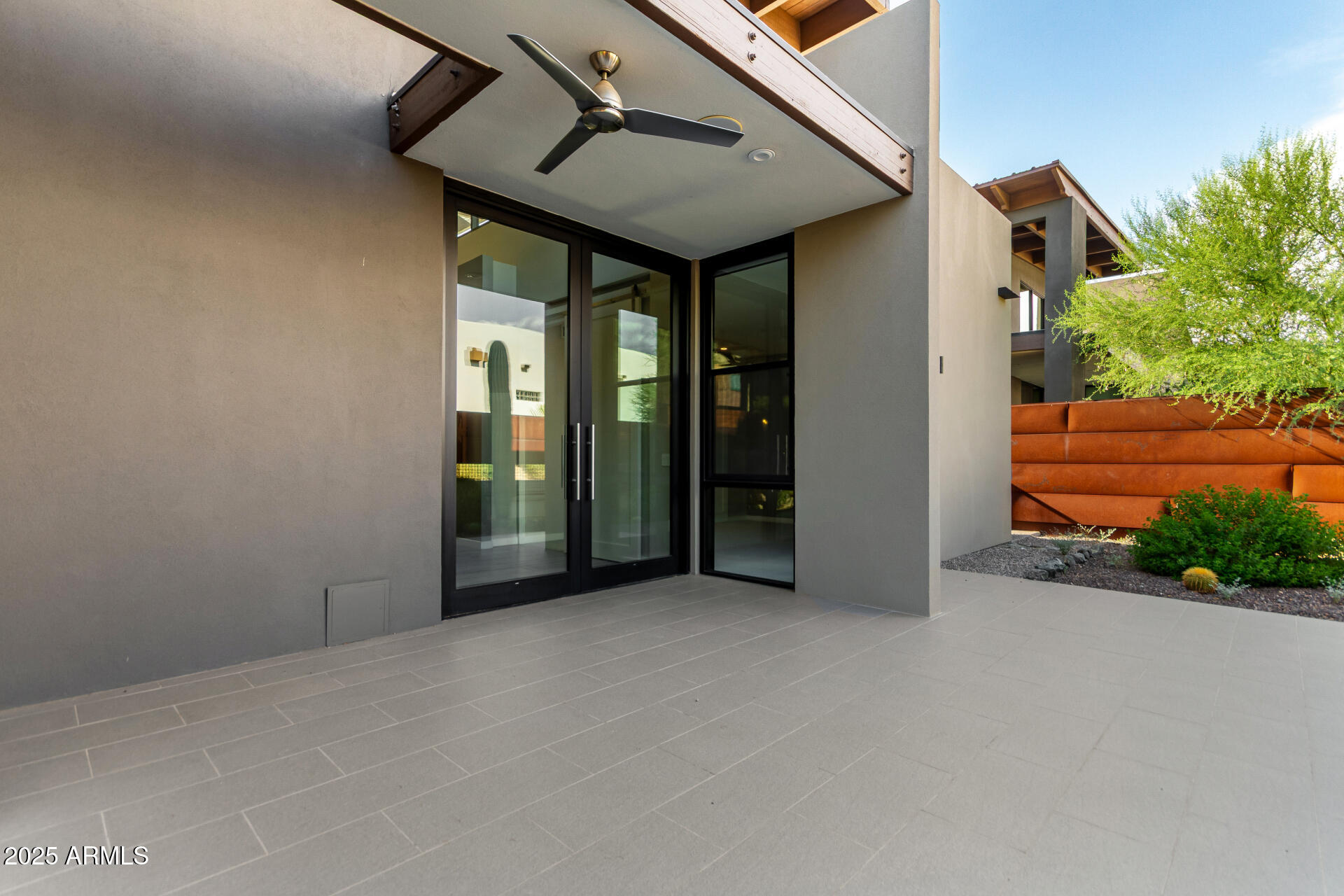 6525 E CAVE CREEK Road Unit: 3