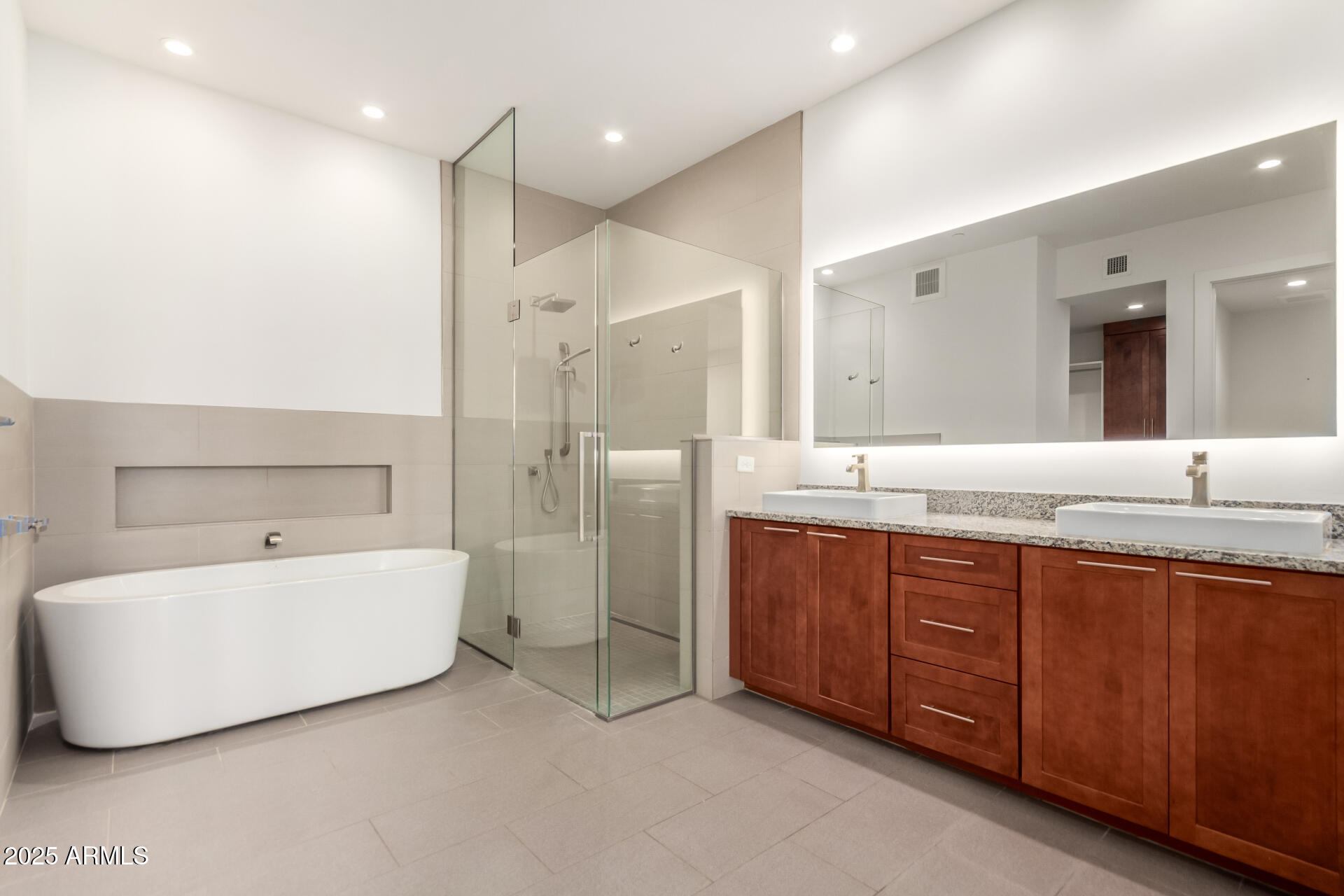 6525 E CAVE CREEK Road Unit: 3