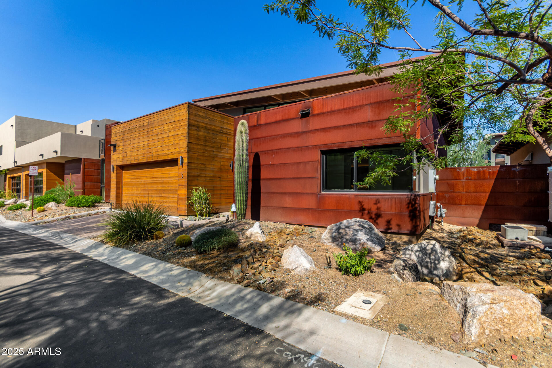 6525 E CAVE CREEK Road Unit: 3