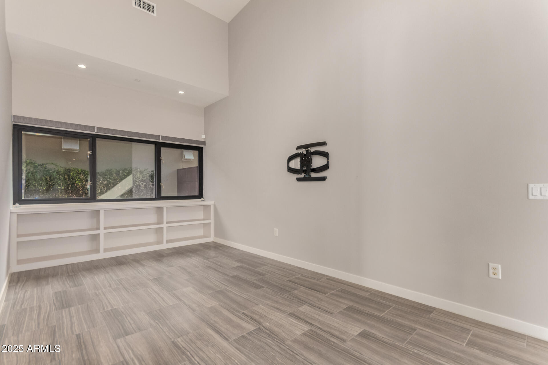 6525 E CAVE CREEK Road Unit: 3