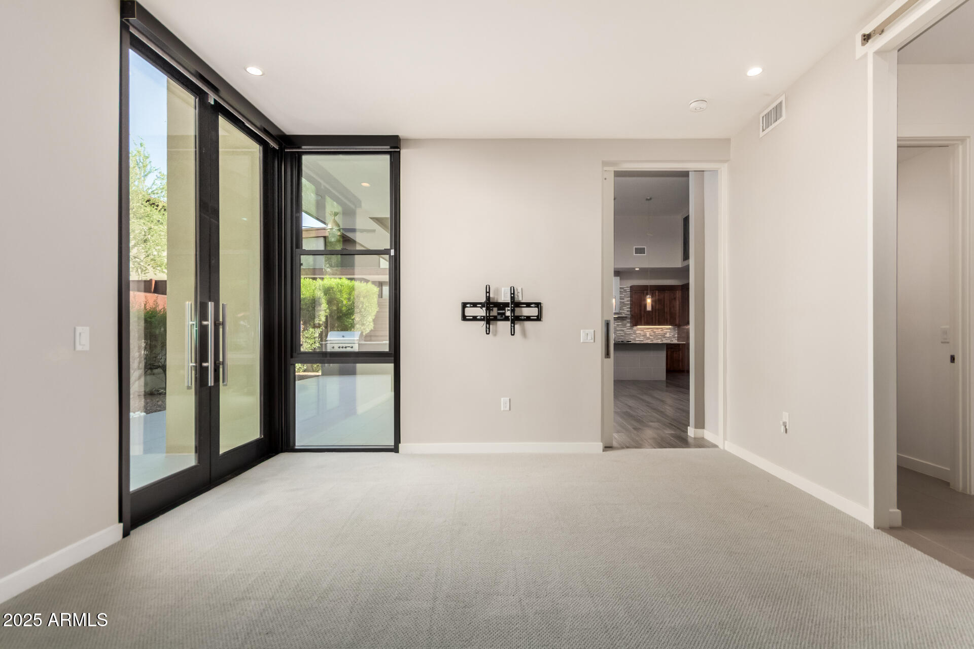 6525 E CAVE CREEK Road Unit: 3