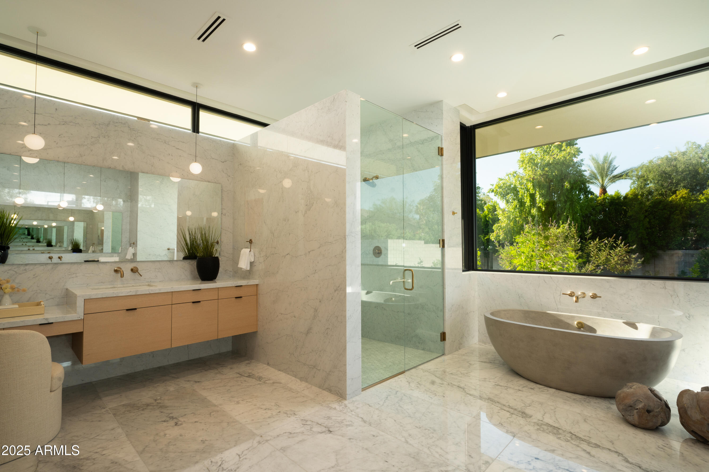 6215 N CASA BLANCA Drive