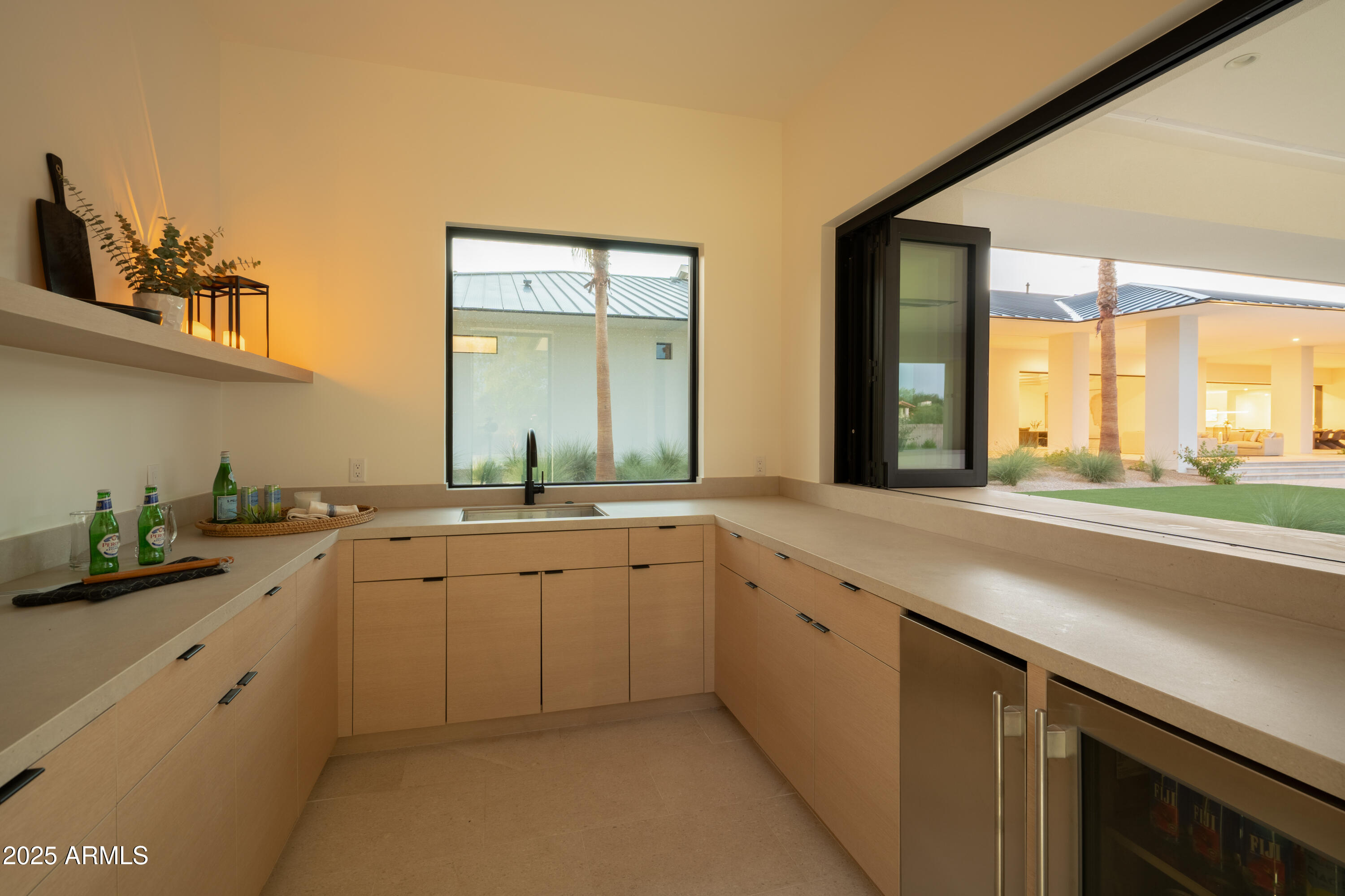 6215 N CASA BLANCA Drive