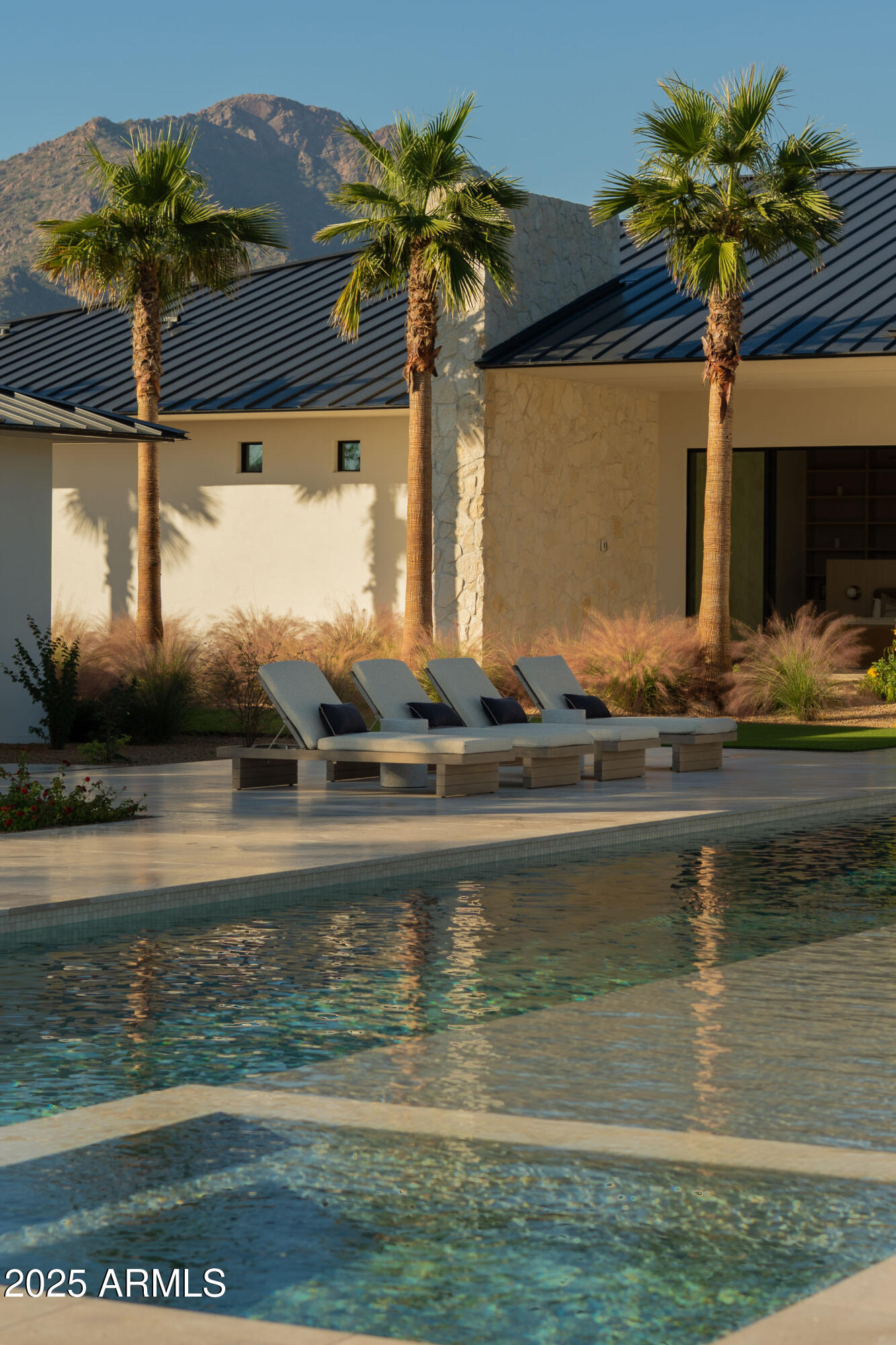 6215 N CASA BLANCA Drive