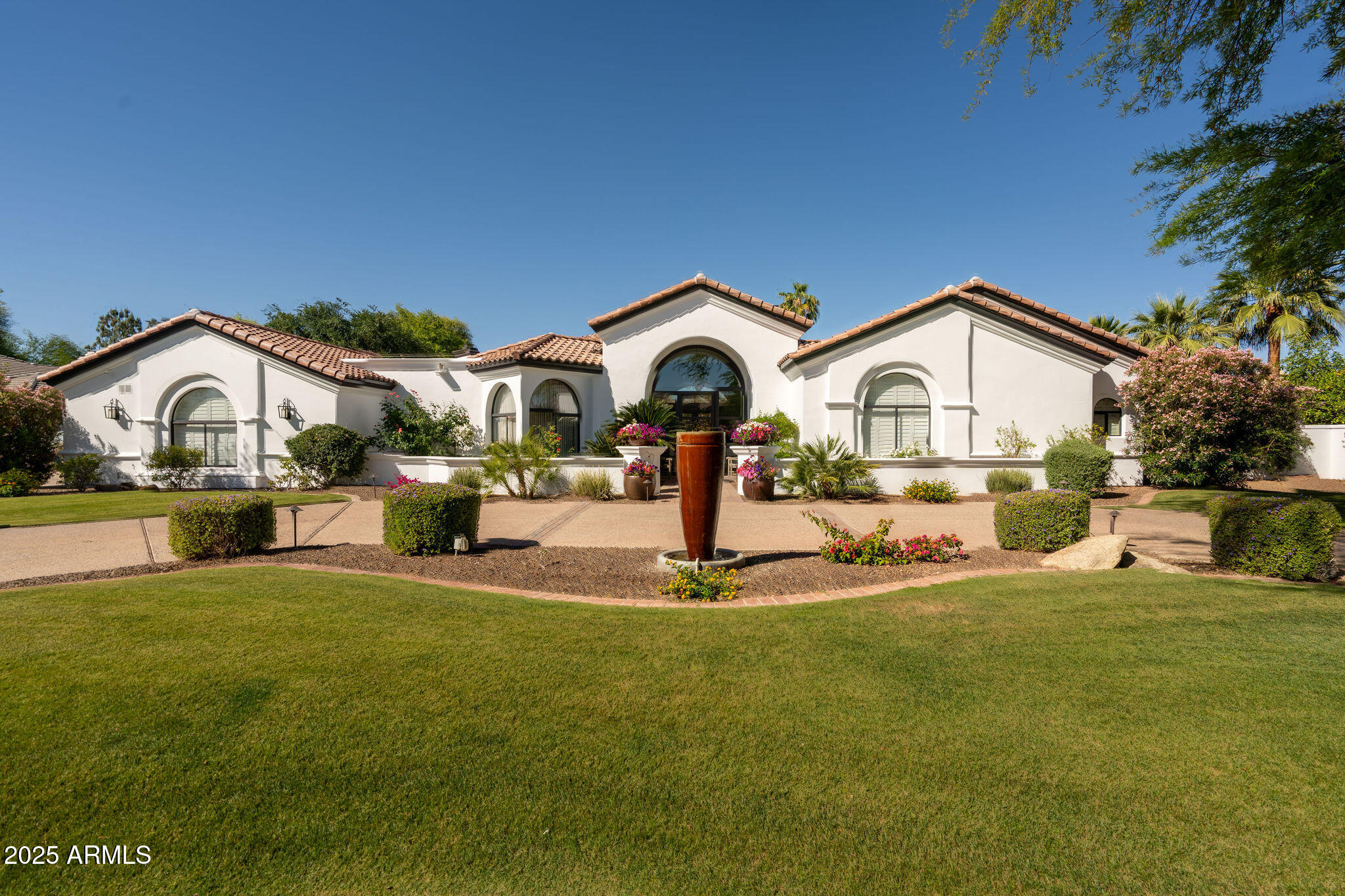 7115 E FOOTHILL Drive