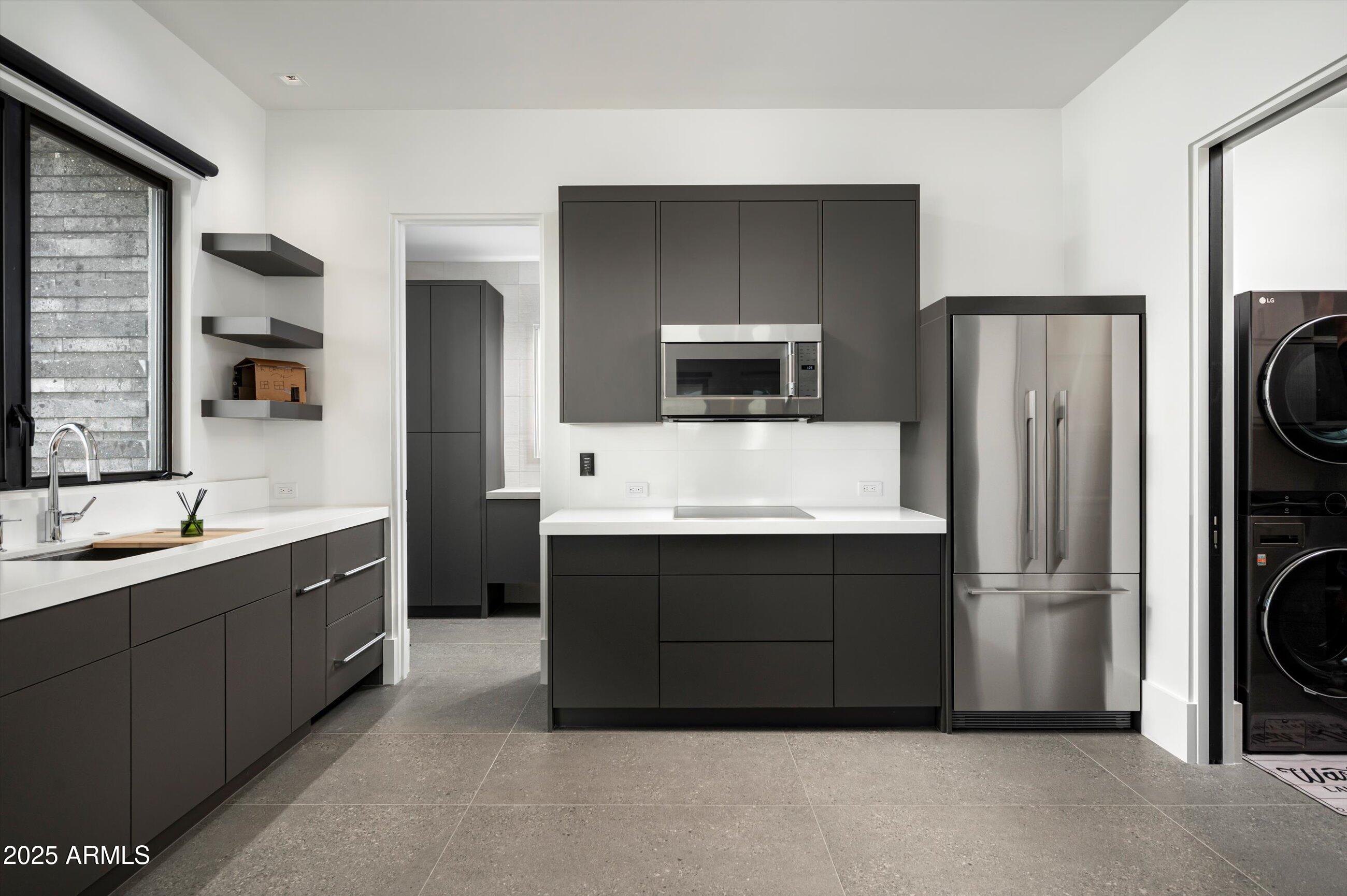 10784 E PINNACLE PEAK Road