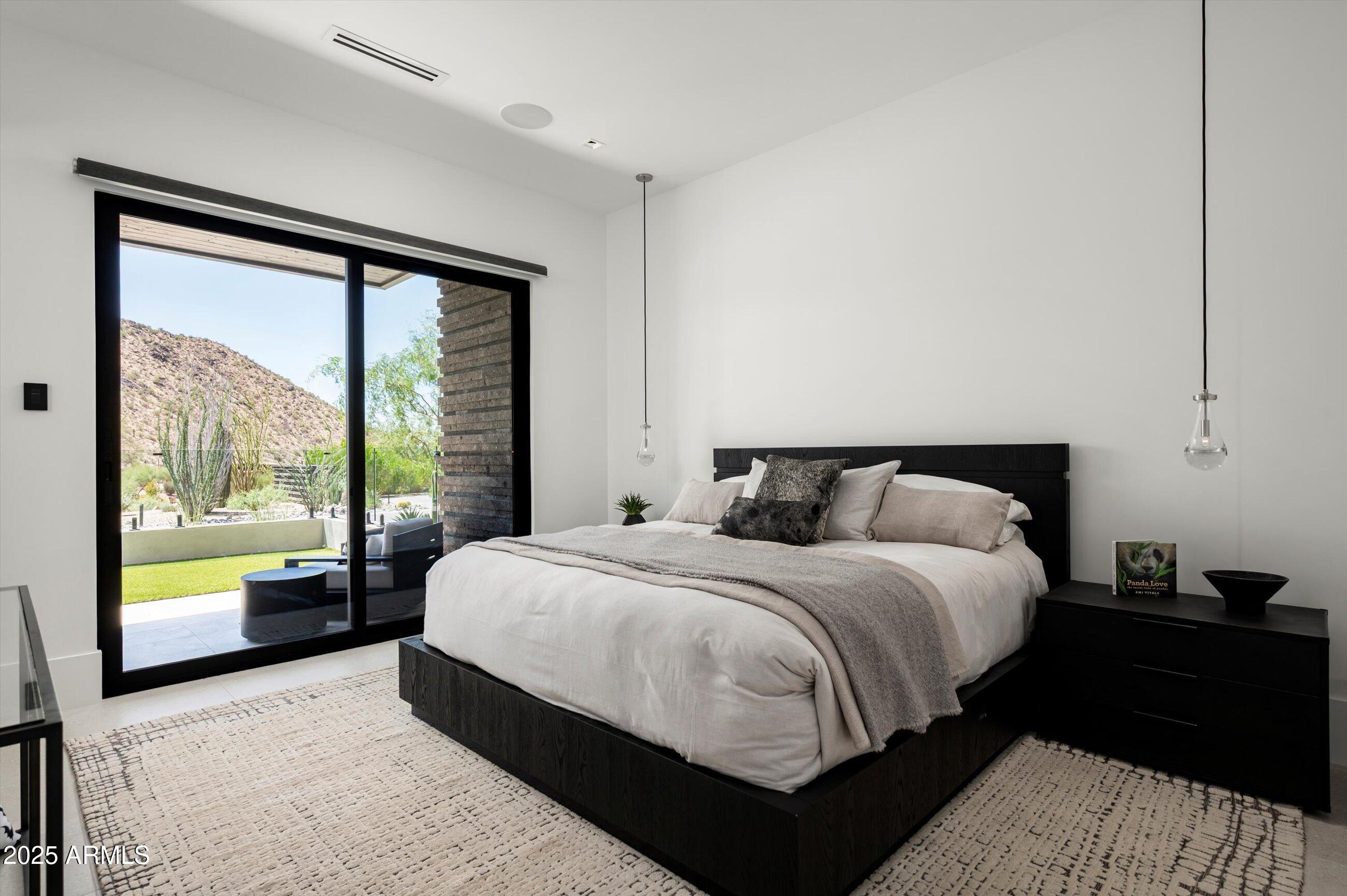 10784 E PINNACLE PEAK Road