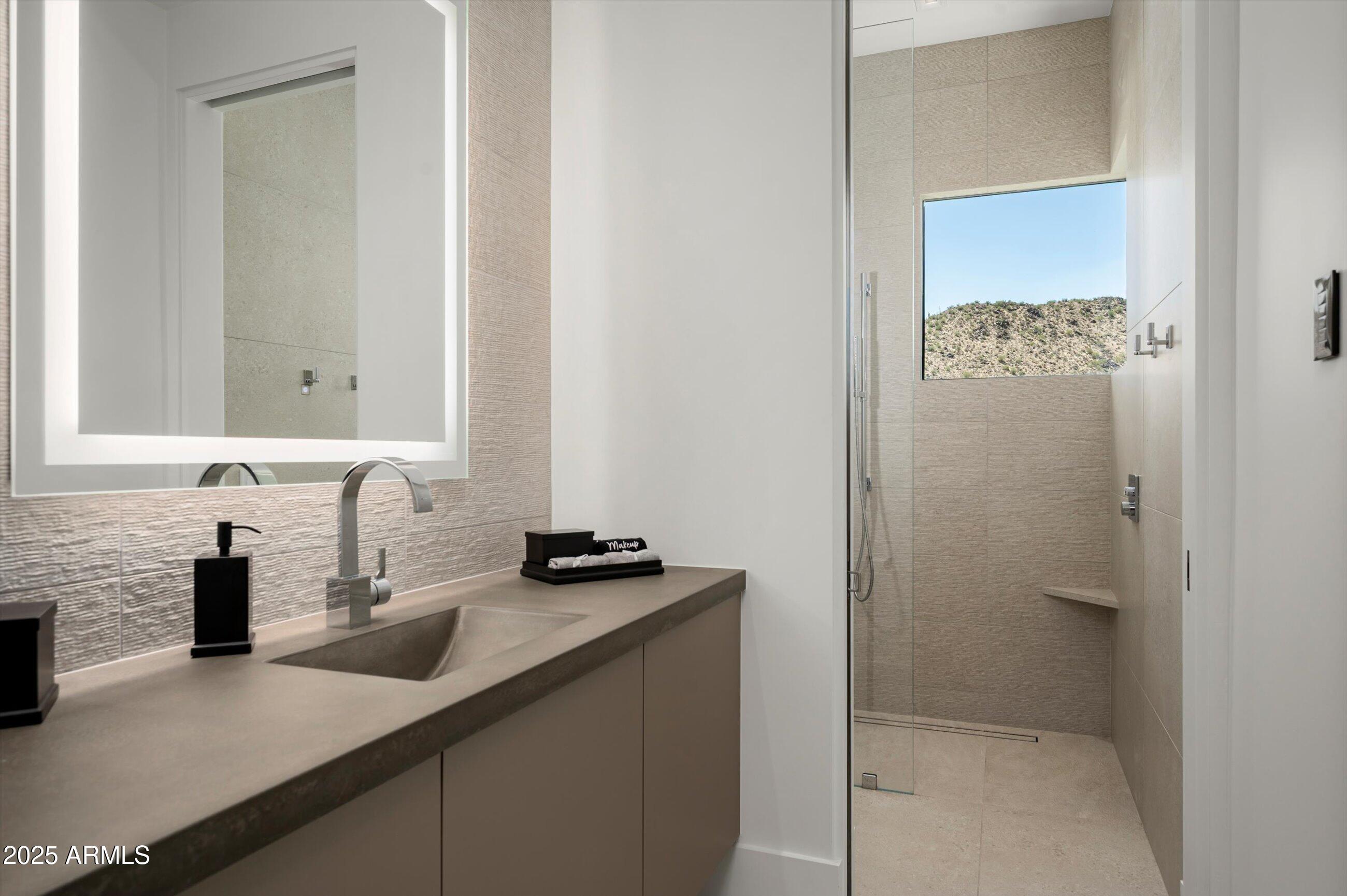 10784 E PINNACLE PEAK Road