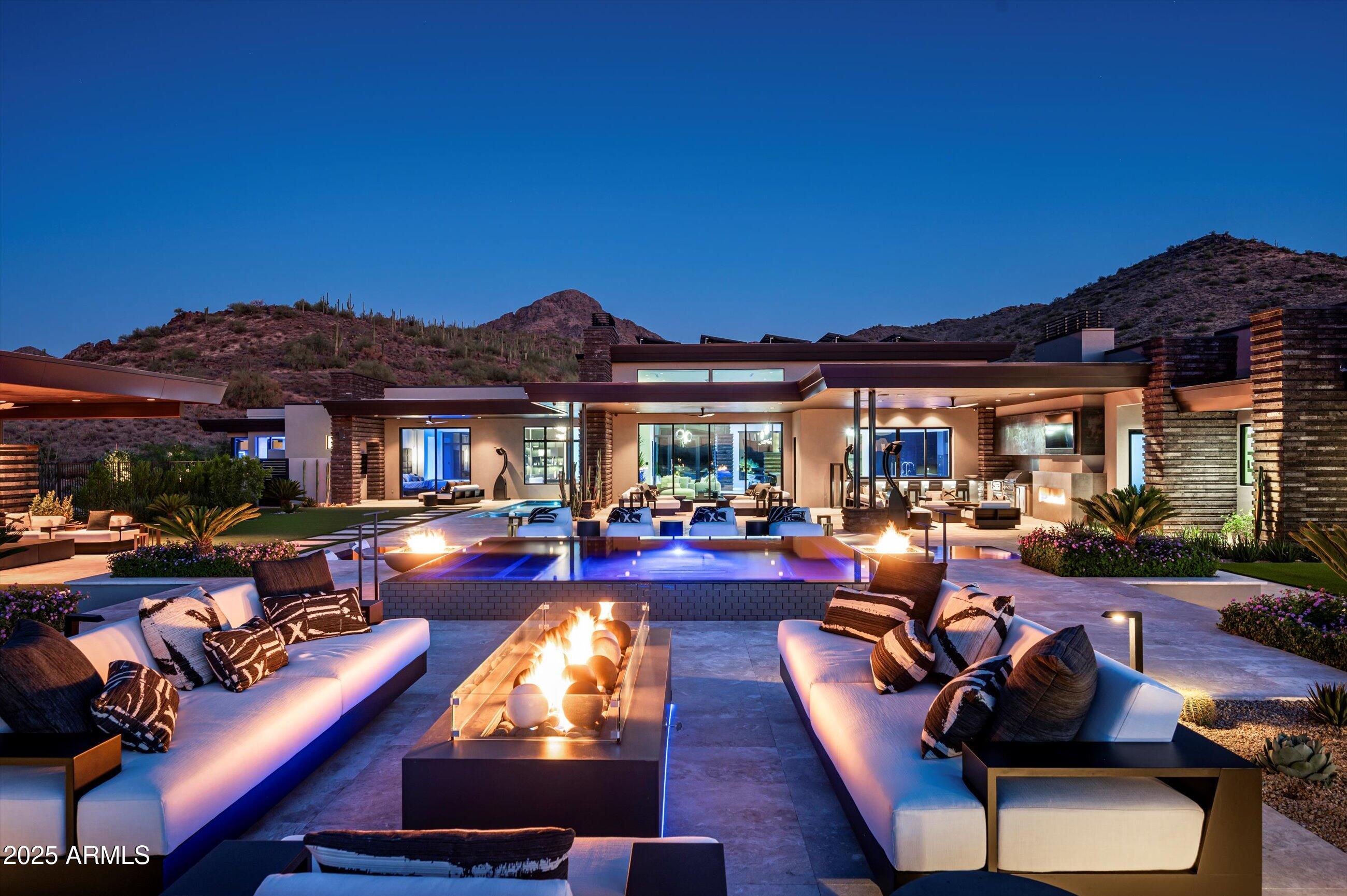 10784 E PINNACLE PEAK Road