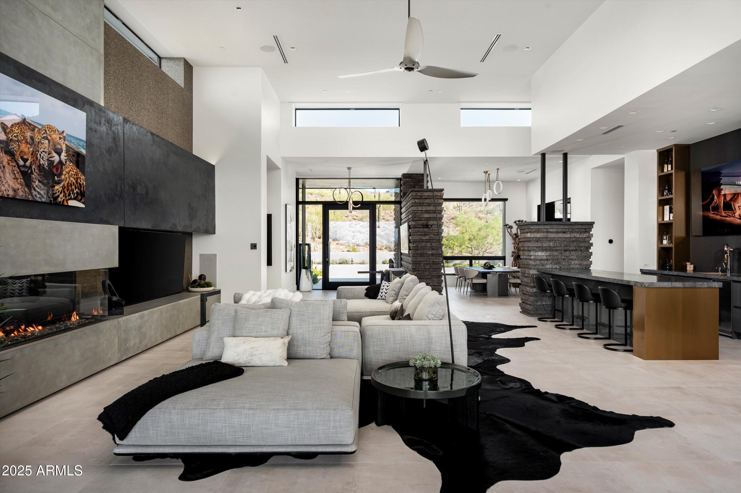 10784 E PINNACLE PEAK Road